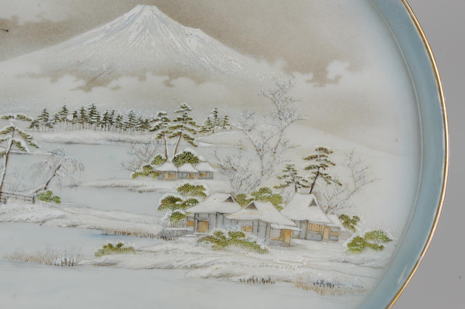 Japanisches Porzellan des 20. Jahrhunderts, Meiji Taisho-Plattenteller mit gekennzeichneter Landschaft Fuji im Angebot 3