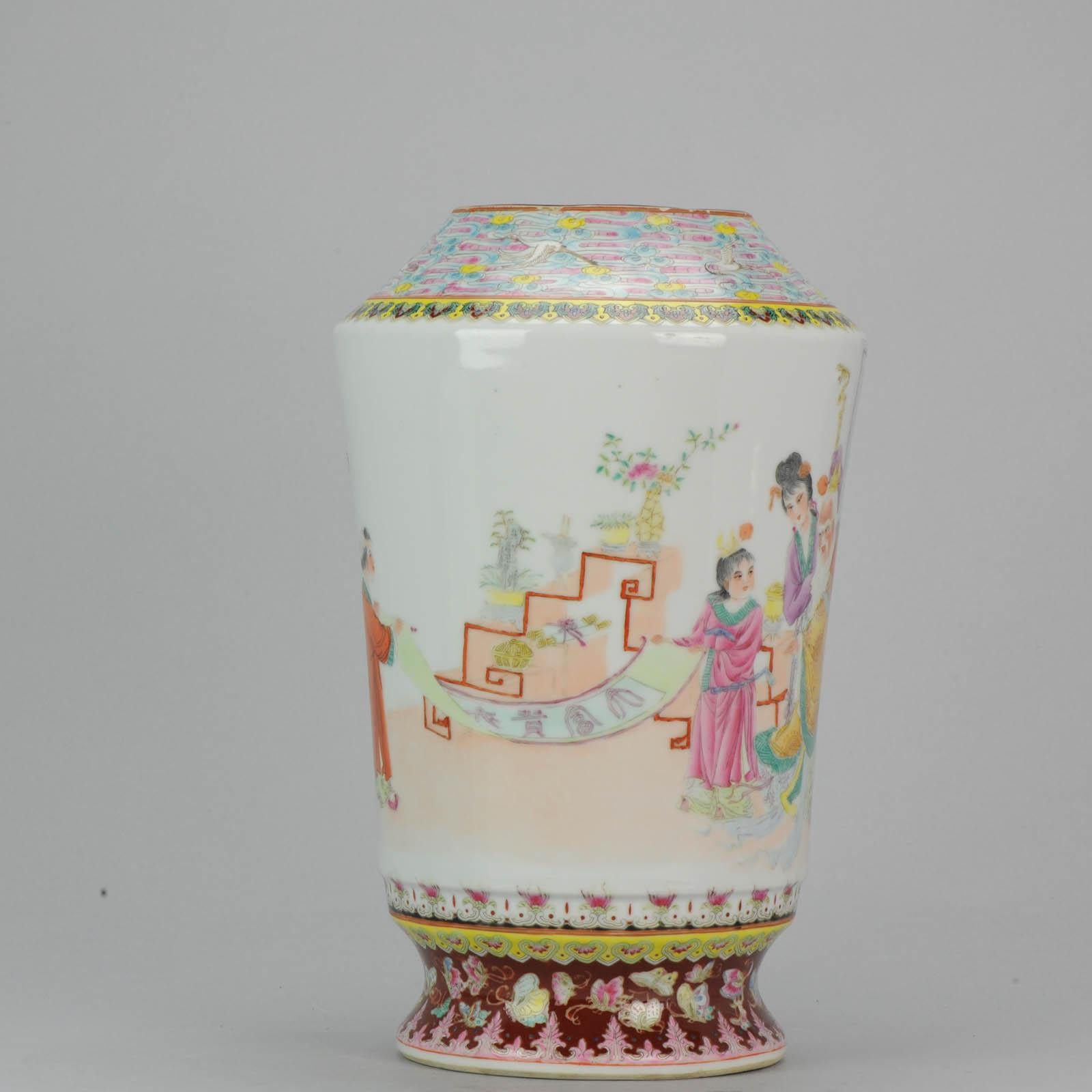 Vase en porcelaine chinoise PRoC 1970-1980 Figures Famille Rose Garden, XXe siècle en vente 1