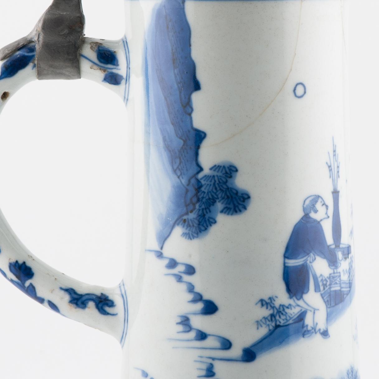 20CM Antique Chinese 17C Chongzhen Transitional Chinese Porcelain Tankard For Sale 10