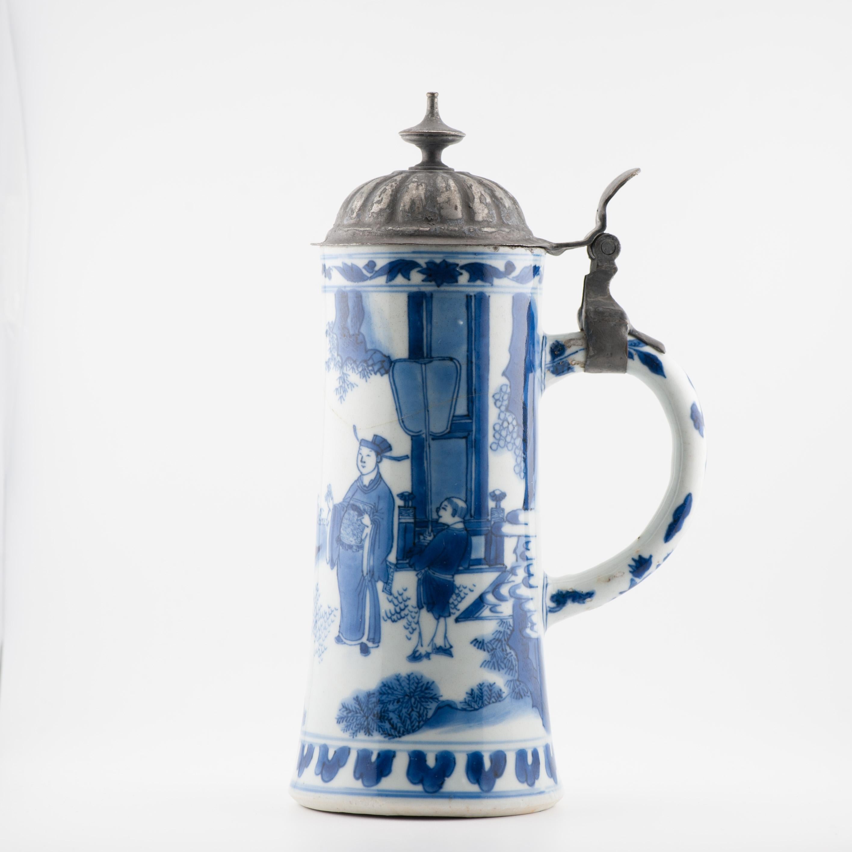 A very nicely decorated and large tankard in underglaze blue. With a figural scene. Visible is a literatus in a garden scene with 2 servants.

Similar pieces are sold here:



Country of origin: China
Date: Chongzhen Period 1624 –