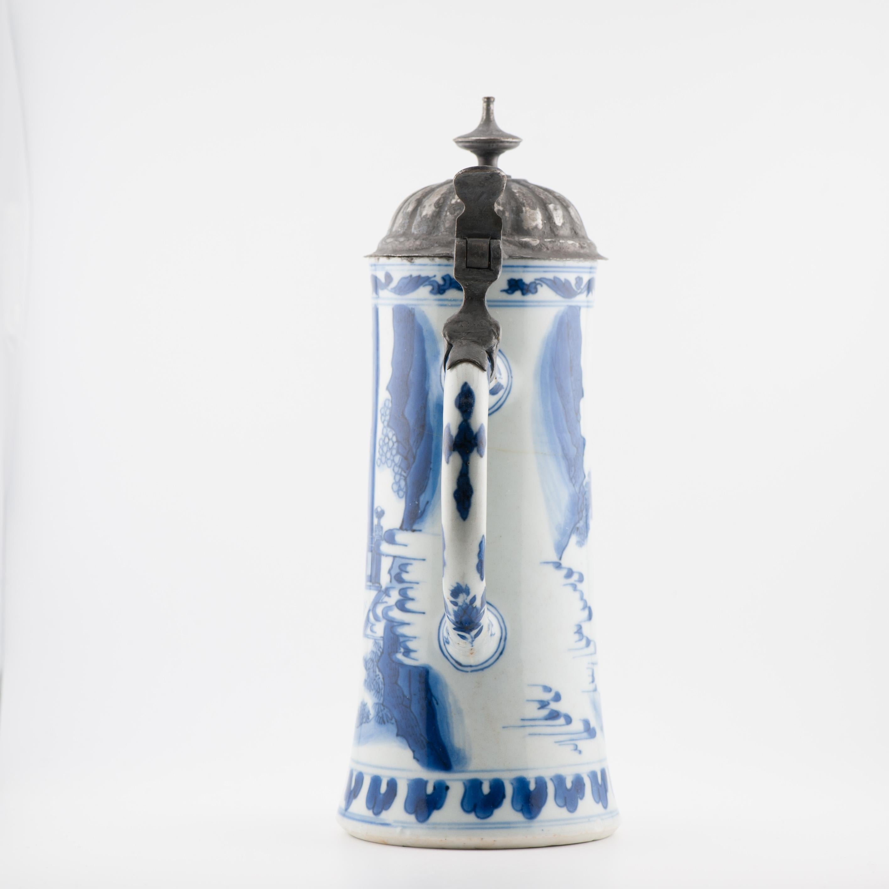 20CM Antique Chinese 17C Chongzhen Transitional Chinese Porcelain Tankard For Sale 3