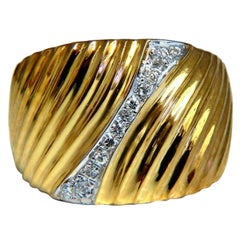 .20ct Diamonds Stripe Row High Shine Band Ring 18kt
