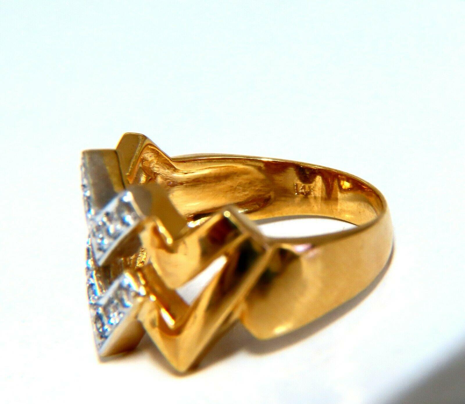 .20 Carat Double Chevron Diamonds Ring 14 Karat V Band In New Condition For Sale In New York, NY
