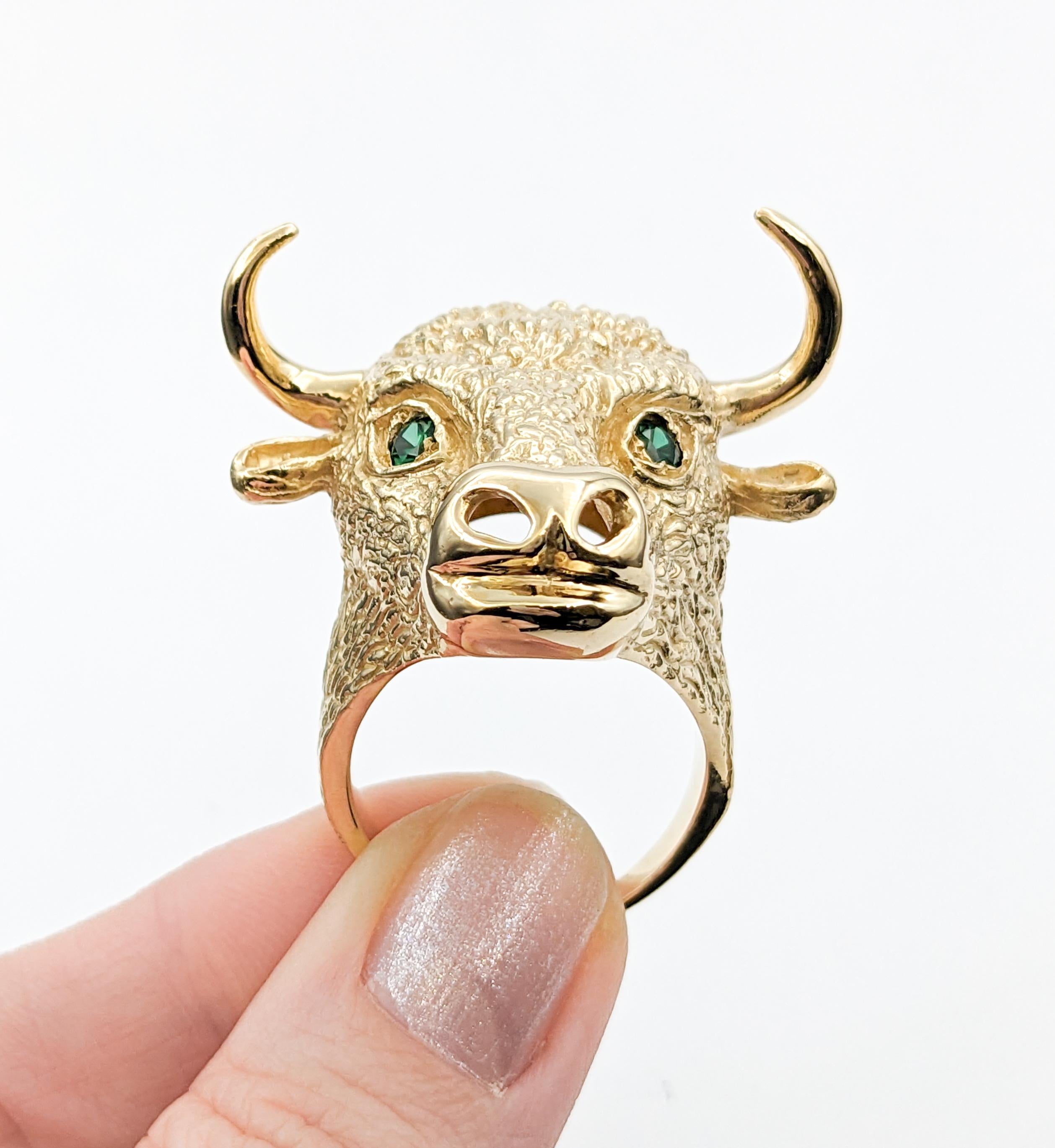 .20ctw Emerald Bull Head with Horns Custom Design Ring In Yellow Gold For Sale 2