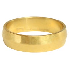 Fede nuziale martellata in oro californiano 20k 6mm fatta a mano da BrackenJewelers