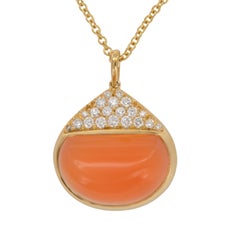 20k Gold Pfirsich Mondstein Mercer Halskette von Michael Bondanza