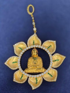 Anhänger „Buddha im Lotus“ aus 20-karätigem Gelbgold von Buddha Mama