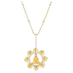 Anhänger „Buddha im Lotus“ aus 20-karätigem Gelbgold von Buddha Mama