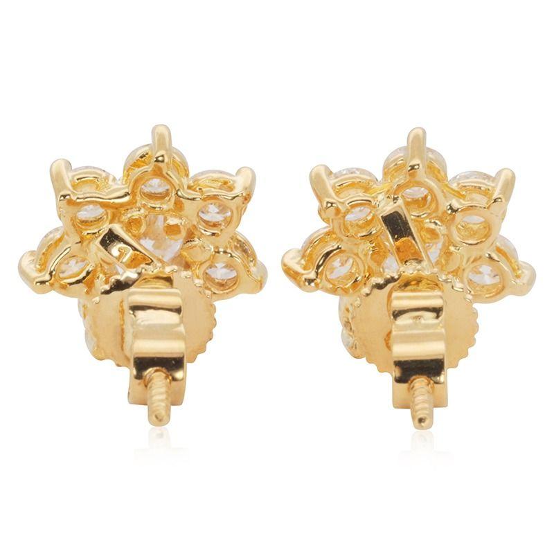 20k Yellow Gold Flower Stud Earrings with 1.14 ct Natural Diamonds NGI Cert In New Condition In רמת גן, IL