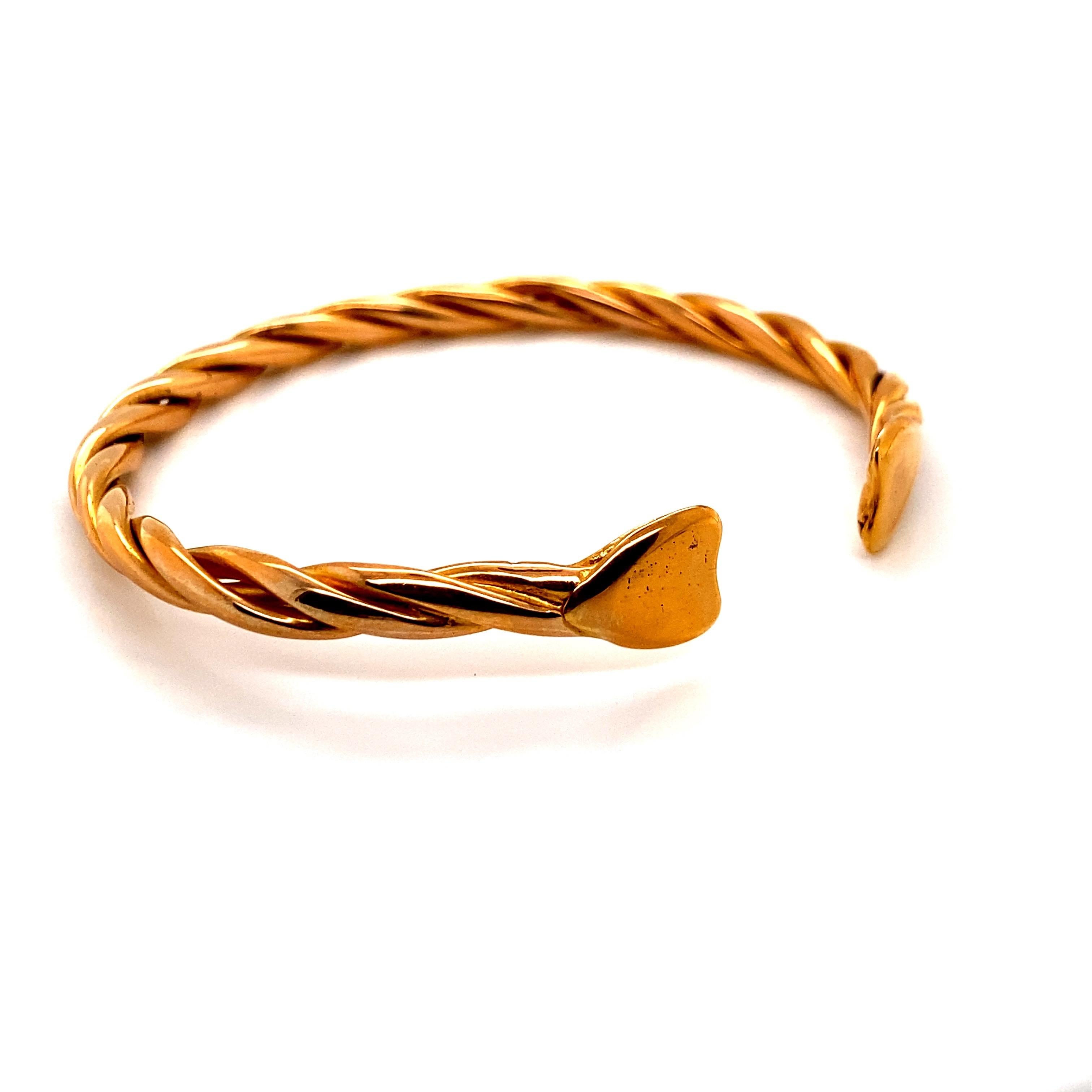 Contemporary 20K Yellow Gold Twist Cable Cuff Bangle Bracelet For Sale