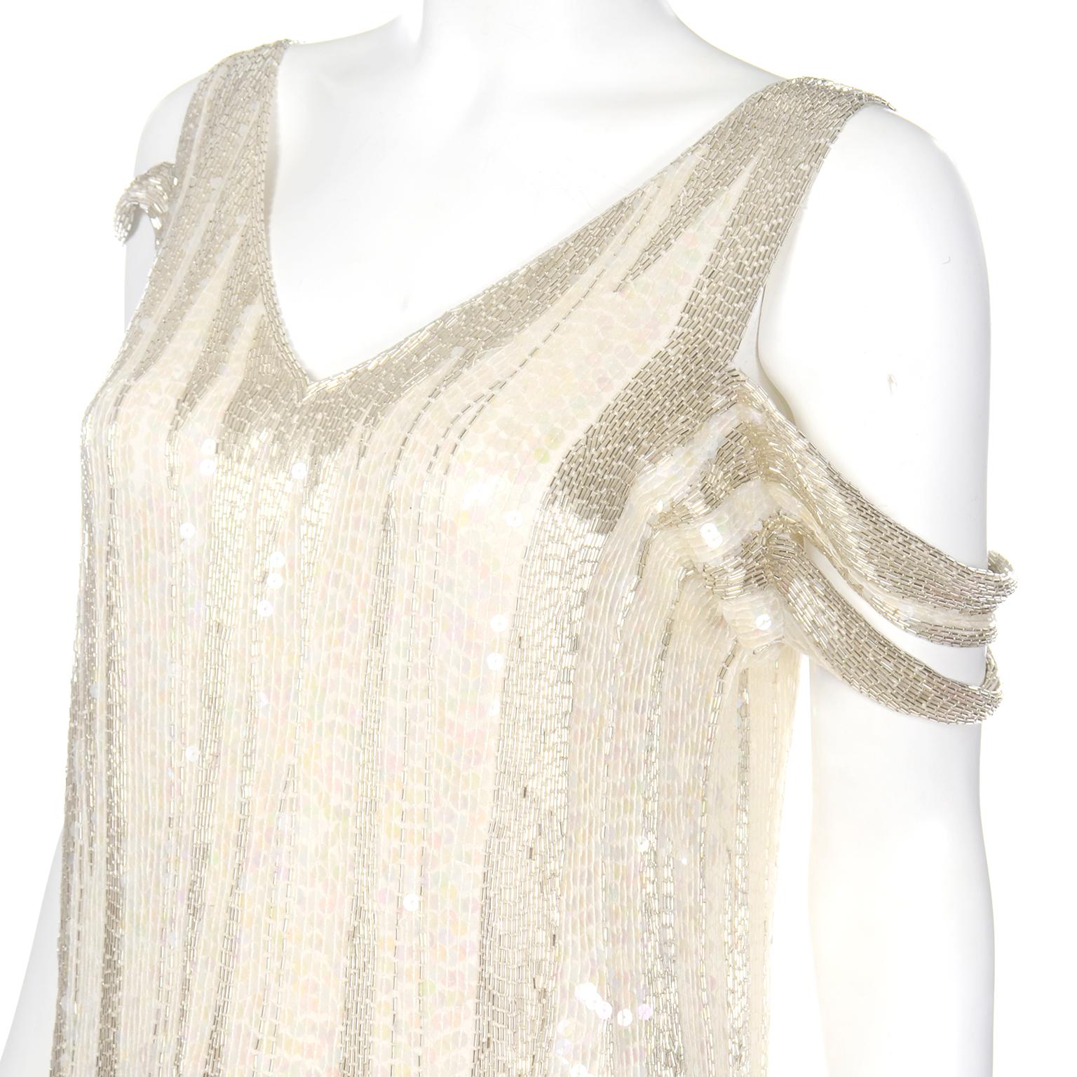 Women's 20s Inspired White & Silver Beaded Flapper Style Evening Dress w Beads & Sequins