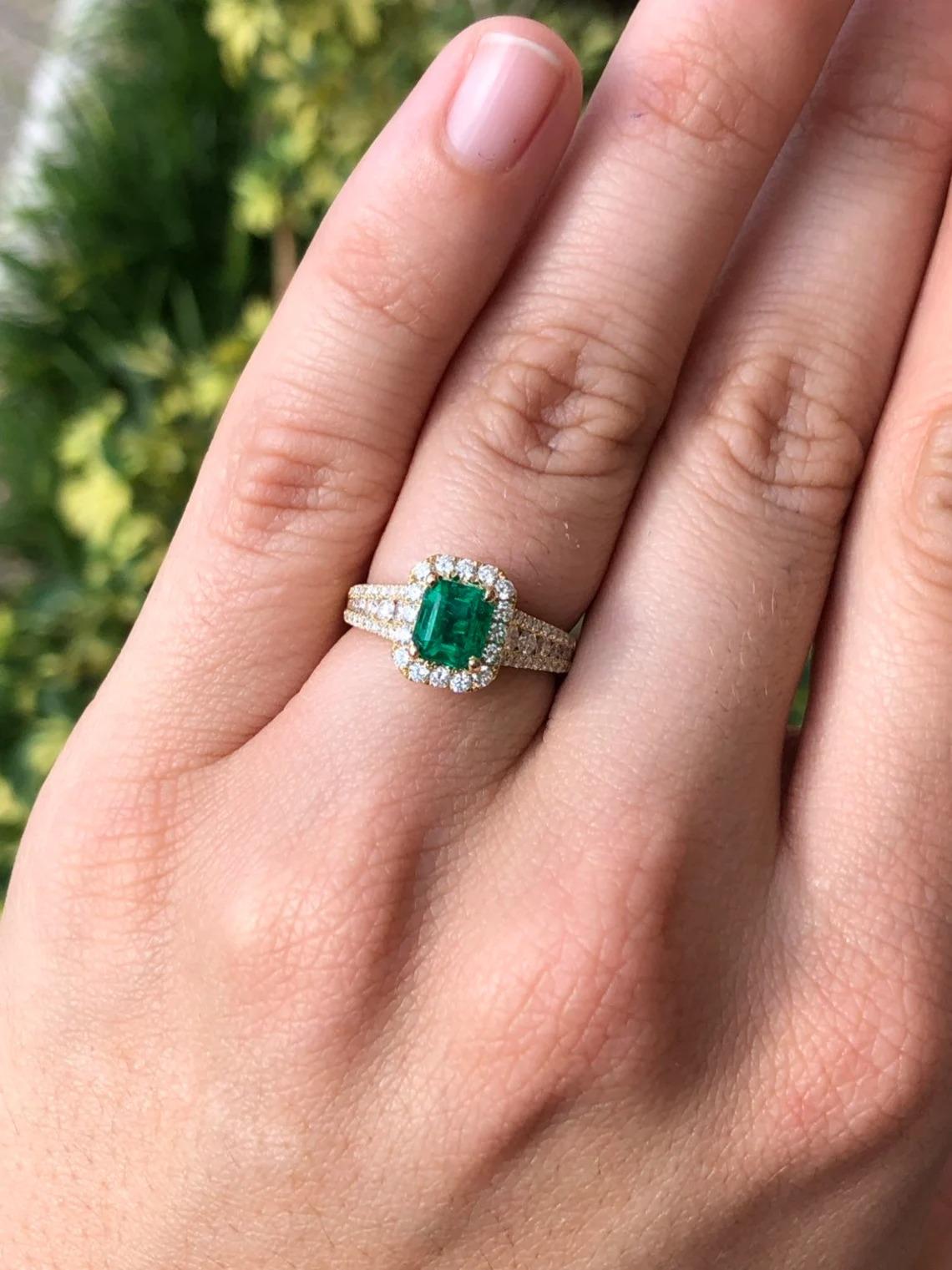 2.0tcw AAA+ Colombian Emerald-Emerald Cut & Diamond Halo Engagement Ring In New Condition For Sale In Jupiter, FL