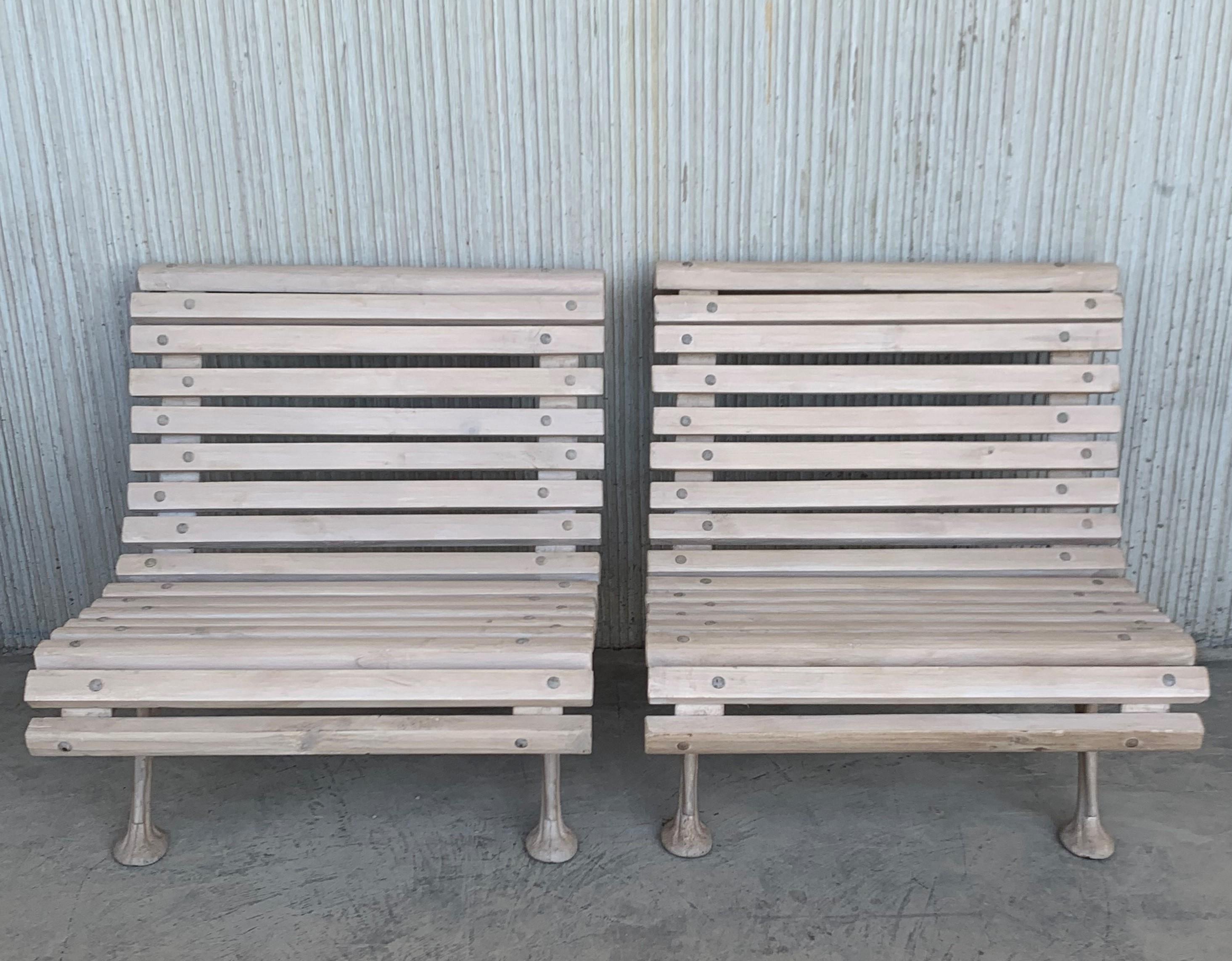20th Century Antique White Garden Bench with Wood Slabs and Cast Iron Legs 5