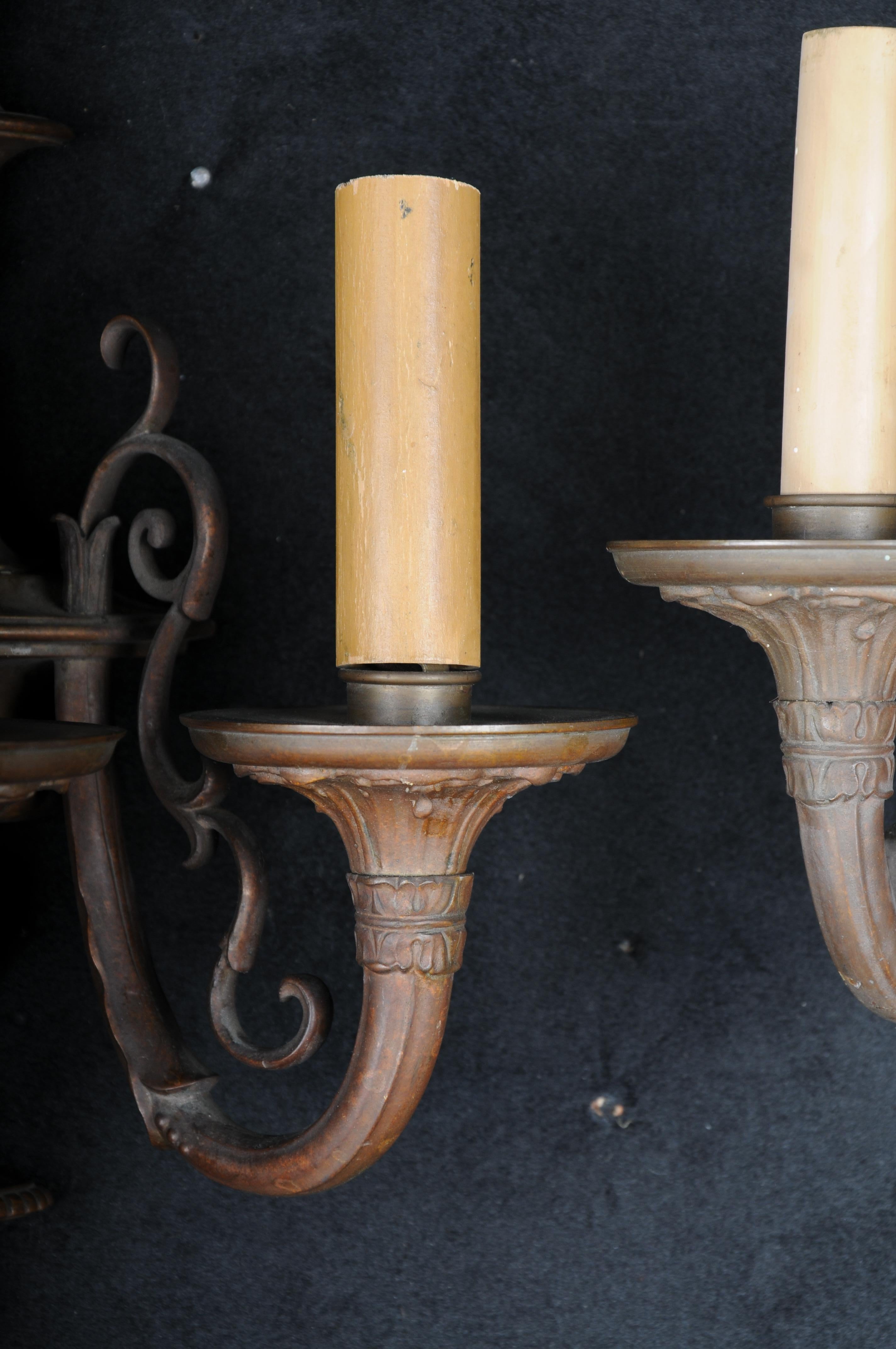 20th Beautiful Bronze Wall Lamp/Sconces in Louis XVI For Sale 1
