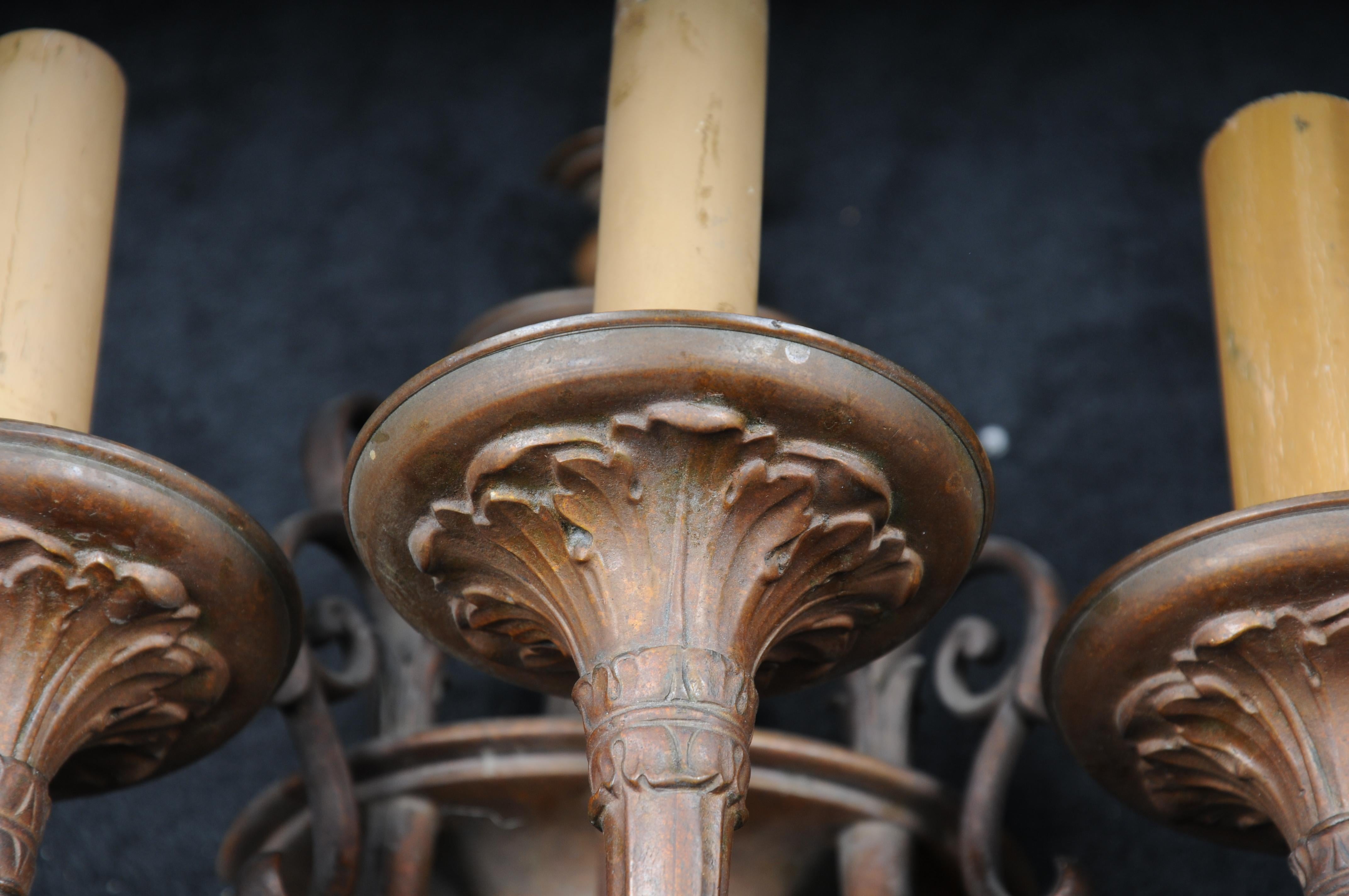 20th Beautiful Bronze Wall Lamp/Sconces in Louis XVI For Sale 3