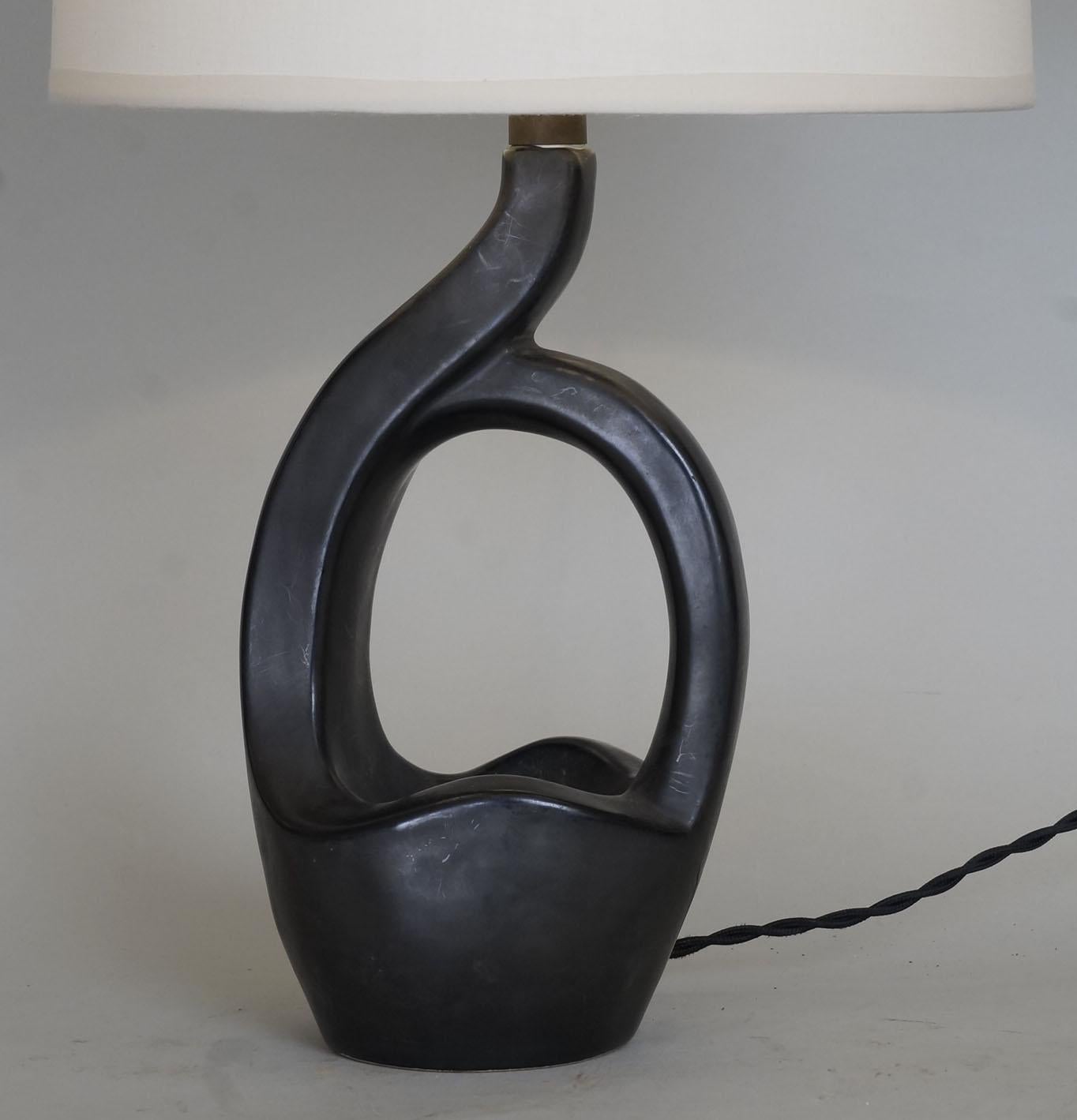 20th Century Black Enameled Ceramic Table Lamp In Good Condition For Sale In Paris, FR