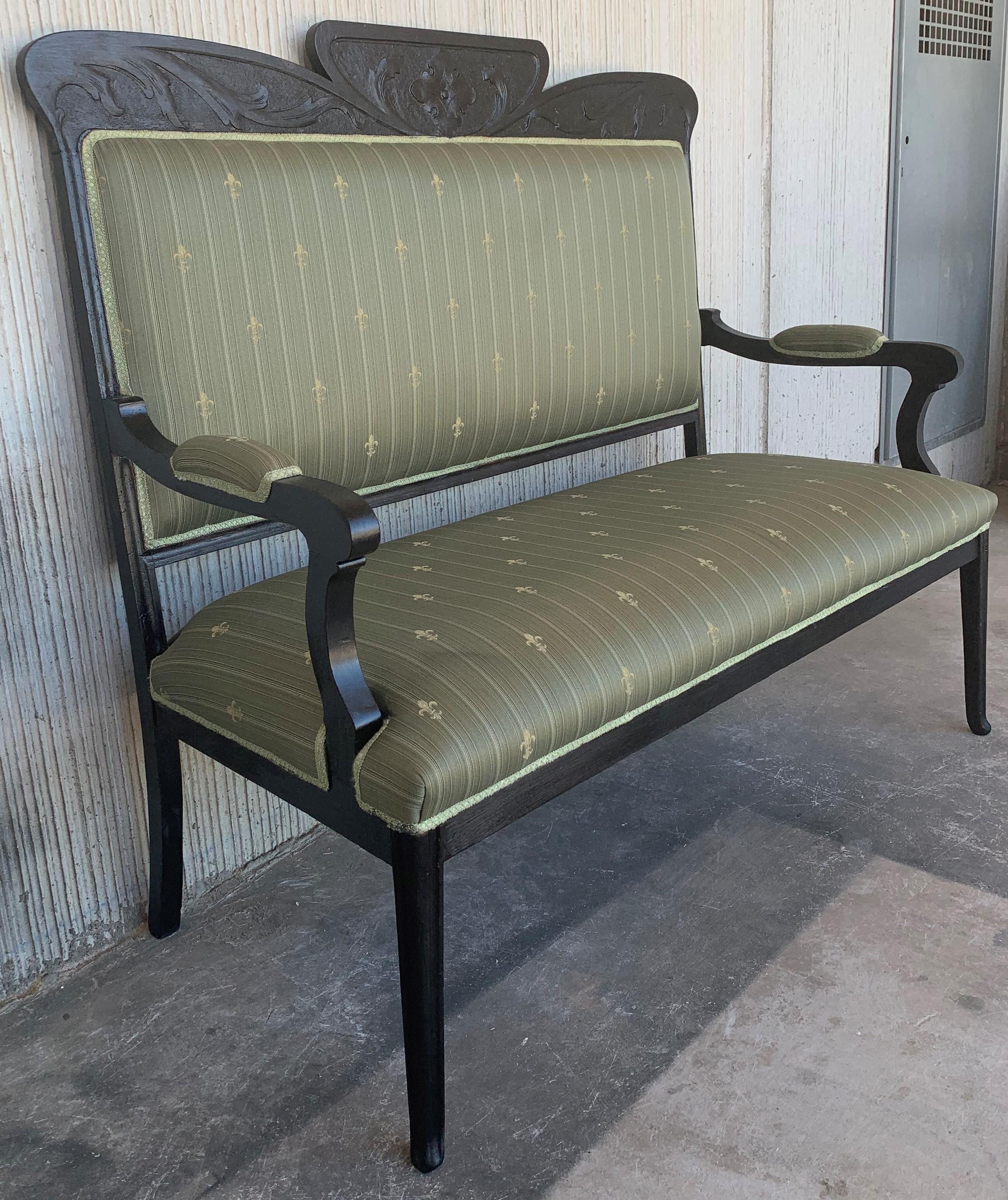 20th Black French Seating Set Sofa and Two Armchairs in the Louis Seize Style In Good Condition For Sale In Miami, FL
