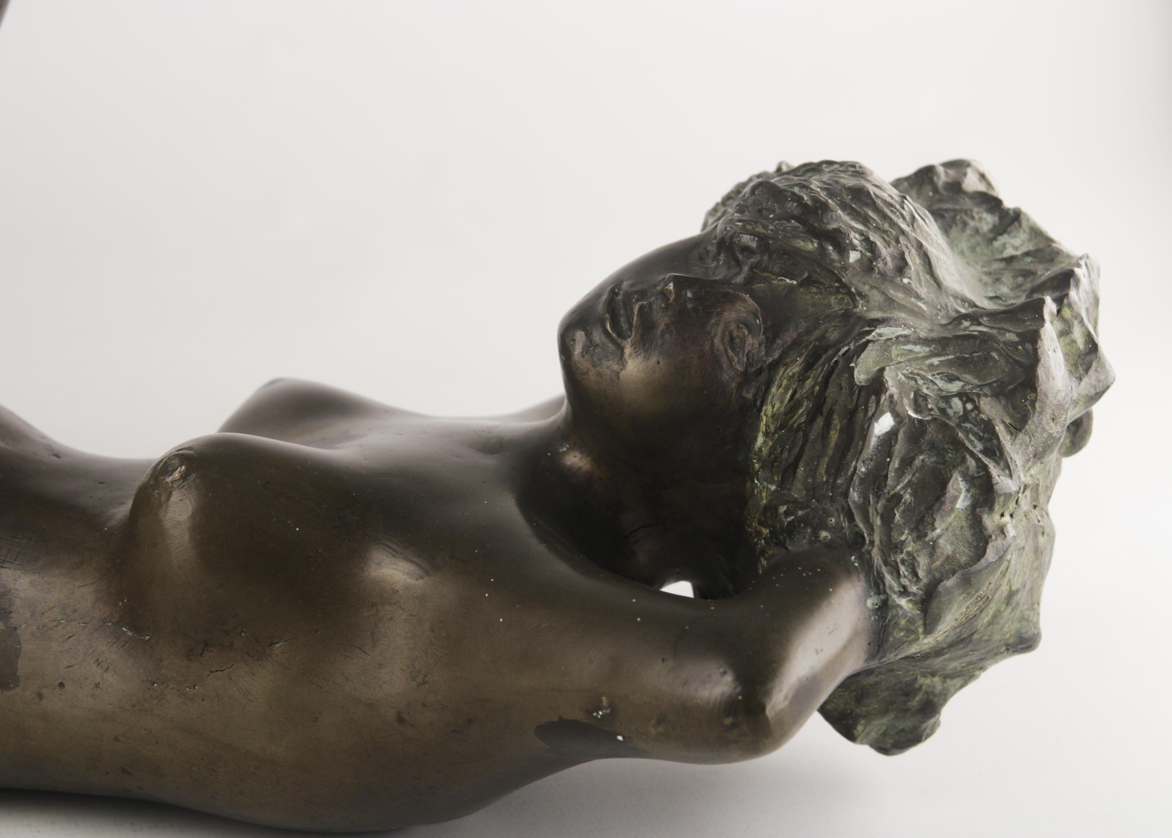 20th C. Bronze Sculpture of a Lying Woman by Argentine Sculptor J. Mariano Pagés In Good Condition For Sale In North Miami, FL