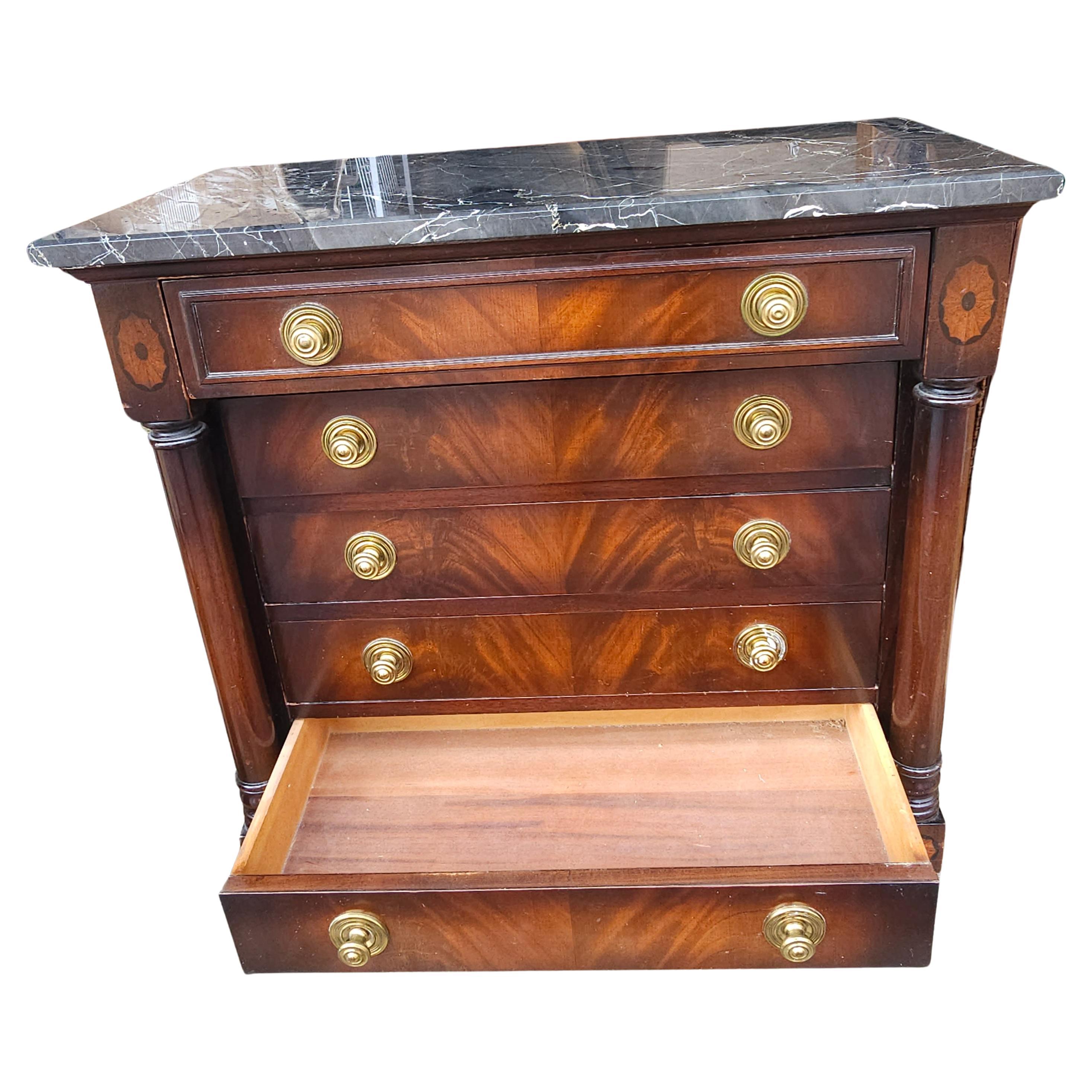 20th C Colony House American Empire Style Mahogany Chest of Drawers w Marble Top In Good Condition For Sale In Germantown, MD