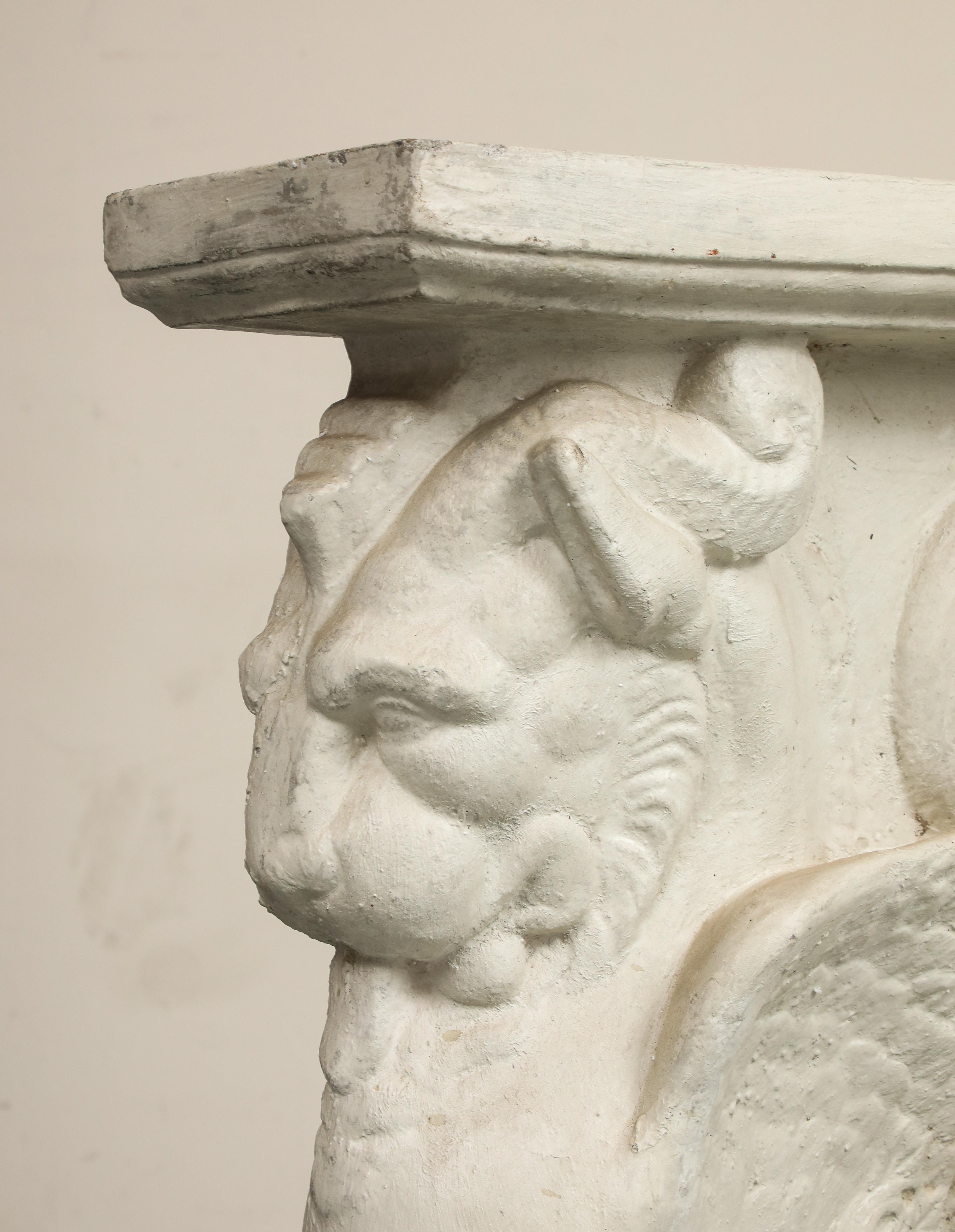 20th C. Console Table Cast Stone Winged Lion Pedestals & Marble Top In Good Condition For Sale In Chicago, IL