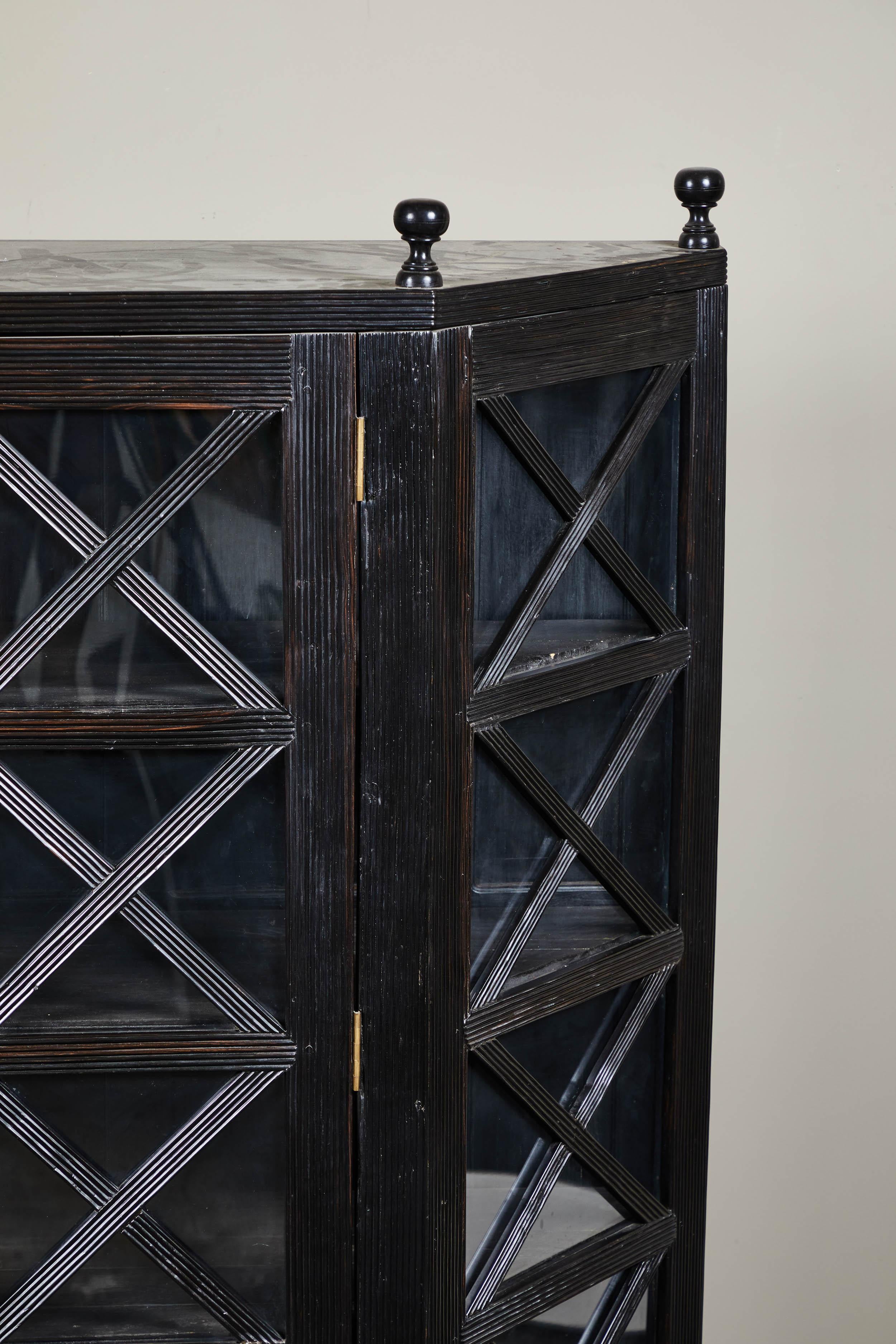 20th Century Ebony British Colonial Two-Door Display Cabinet For Sale 3