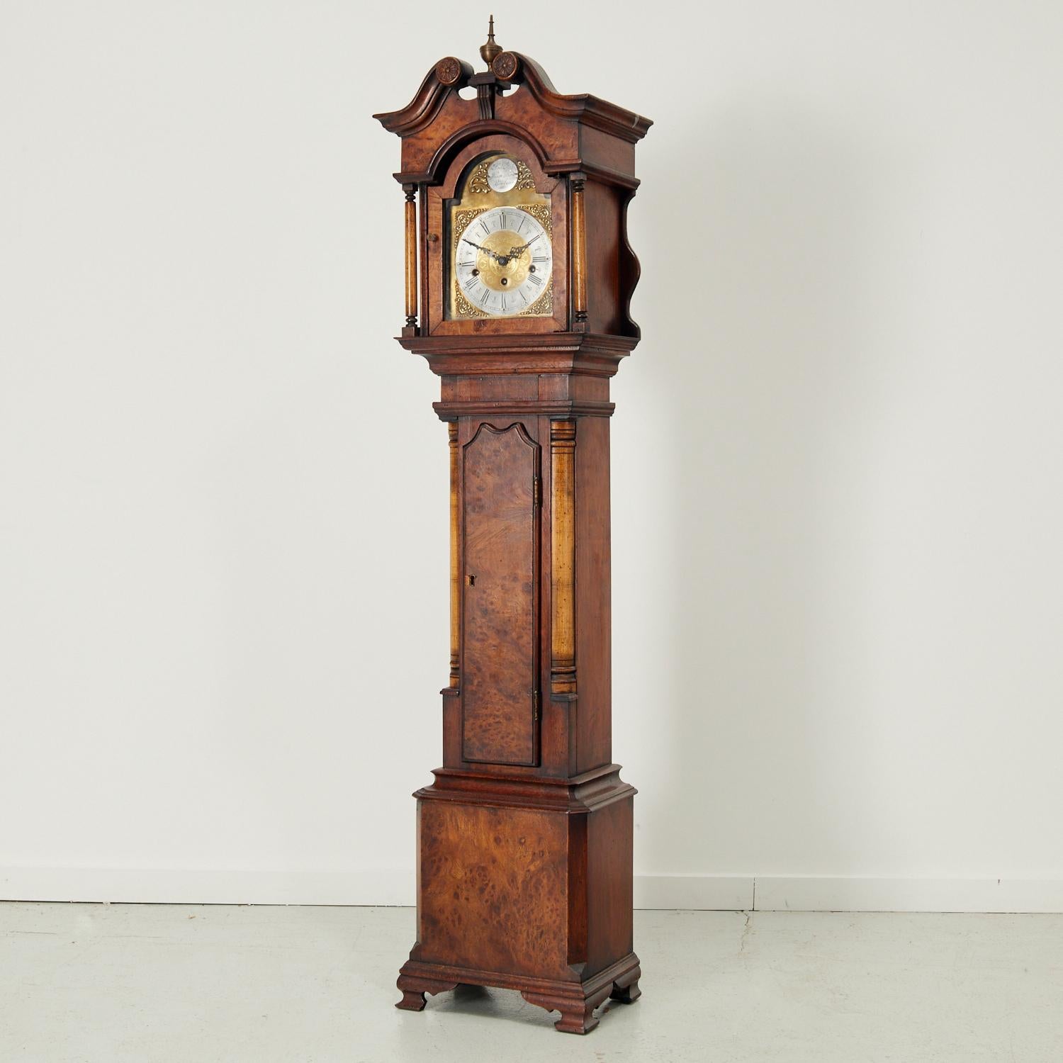 are grandmother clocks worth anything