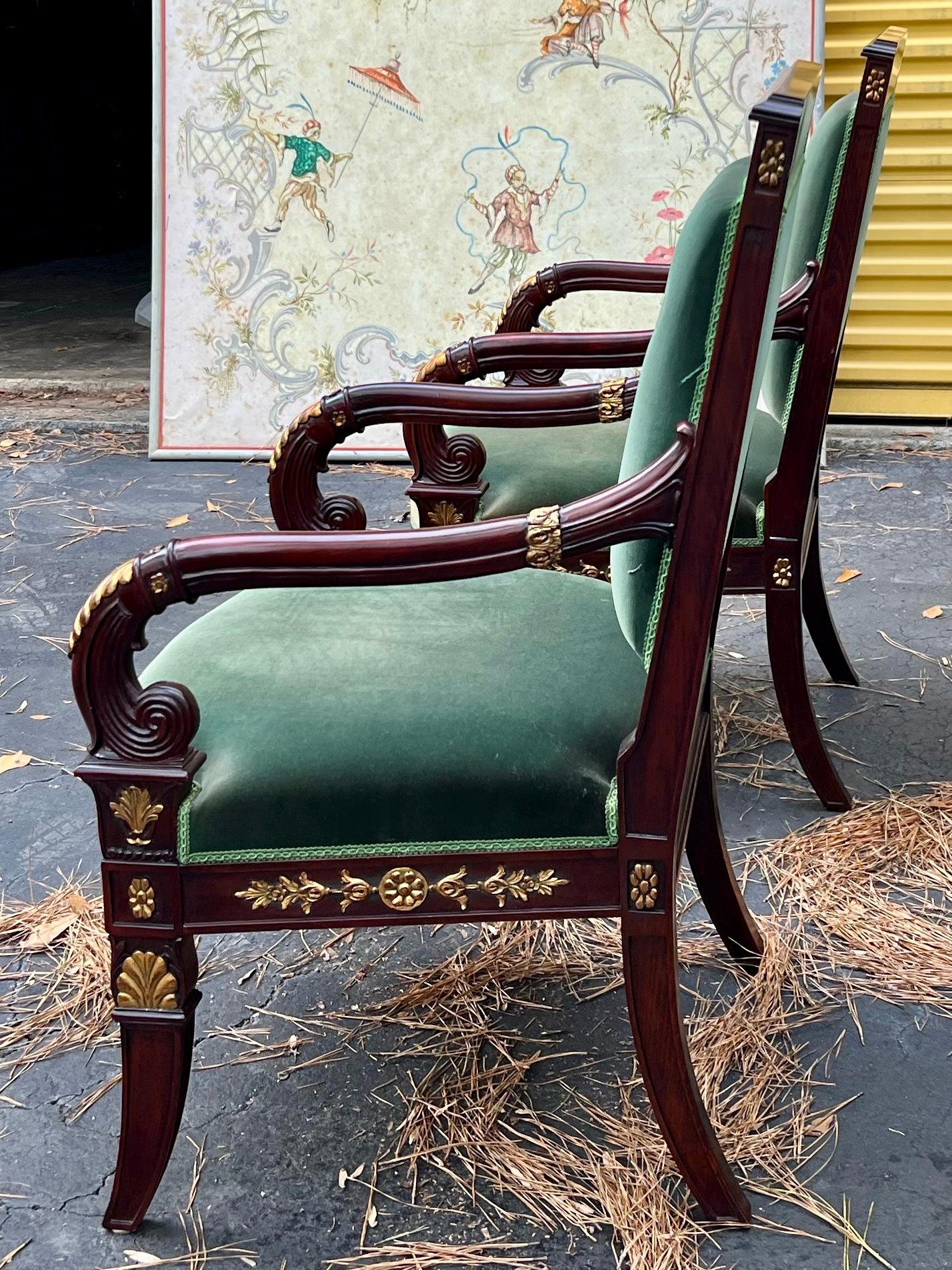 20th Century 20th-C. Fruitwood and Giltwood Italian Bergere Chairs in Green Velvet, Pair For Sale