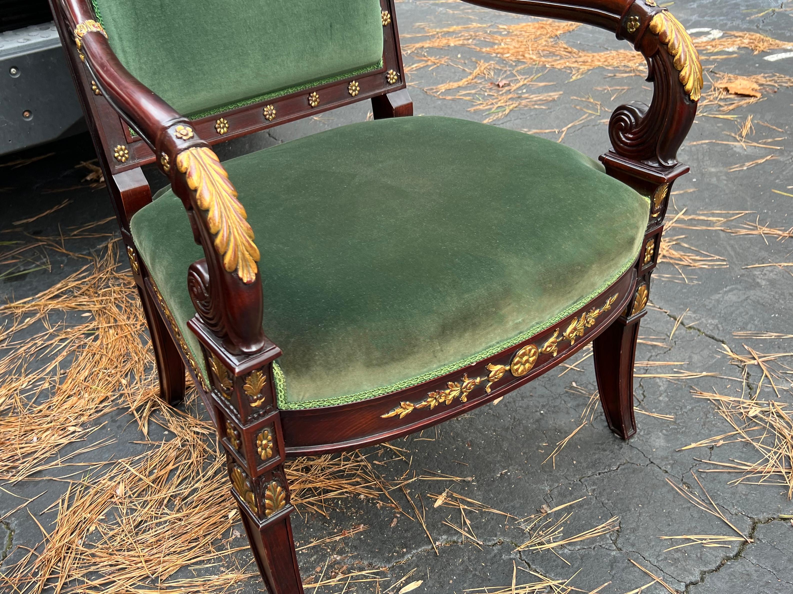 20th-C. Fruitwood and Giltwood Italian Bergere Chairs in Green Velvet, Pair For Sale 1