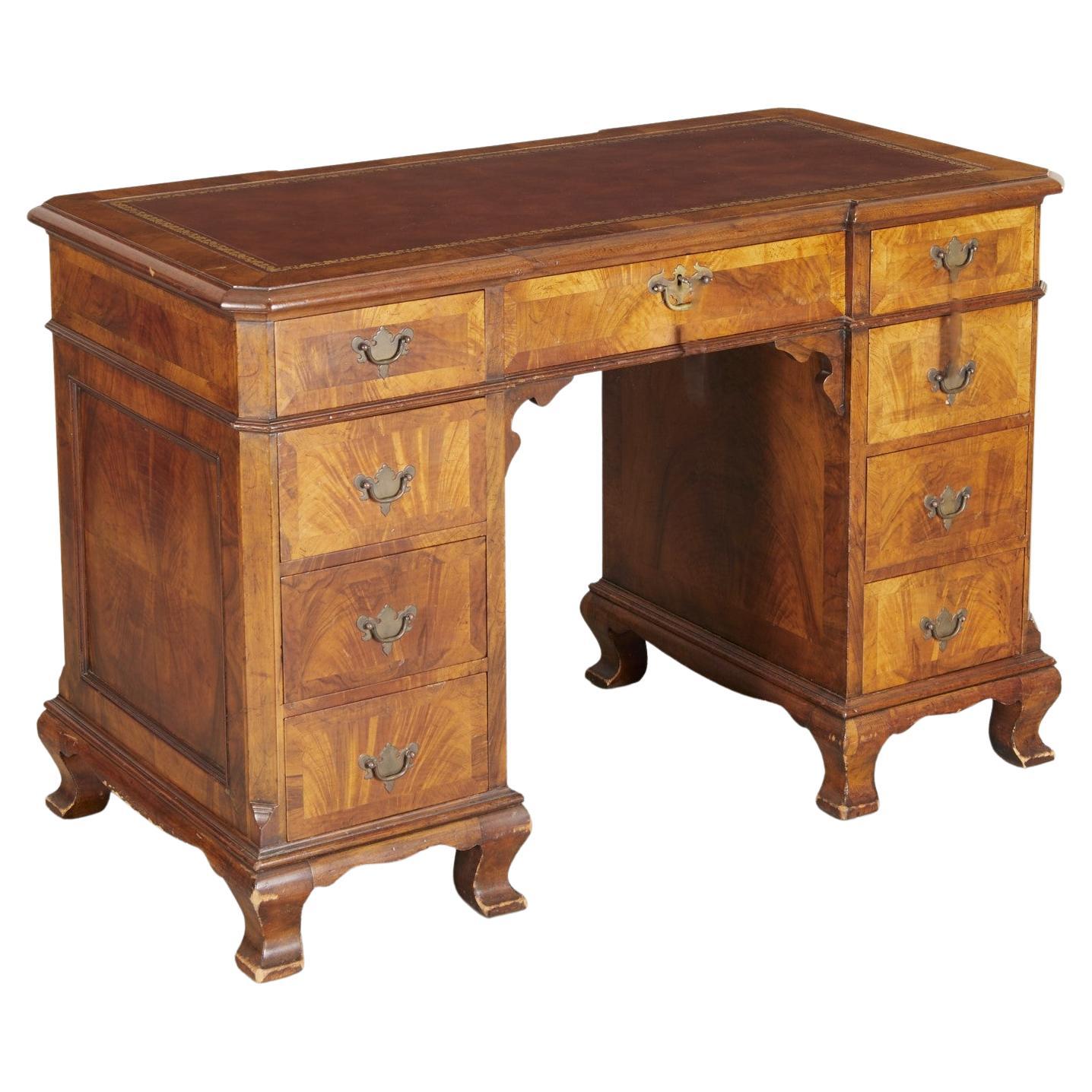 20th Century George III Style Figured Mahogany Desk with Embossed Leather Top For Sale