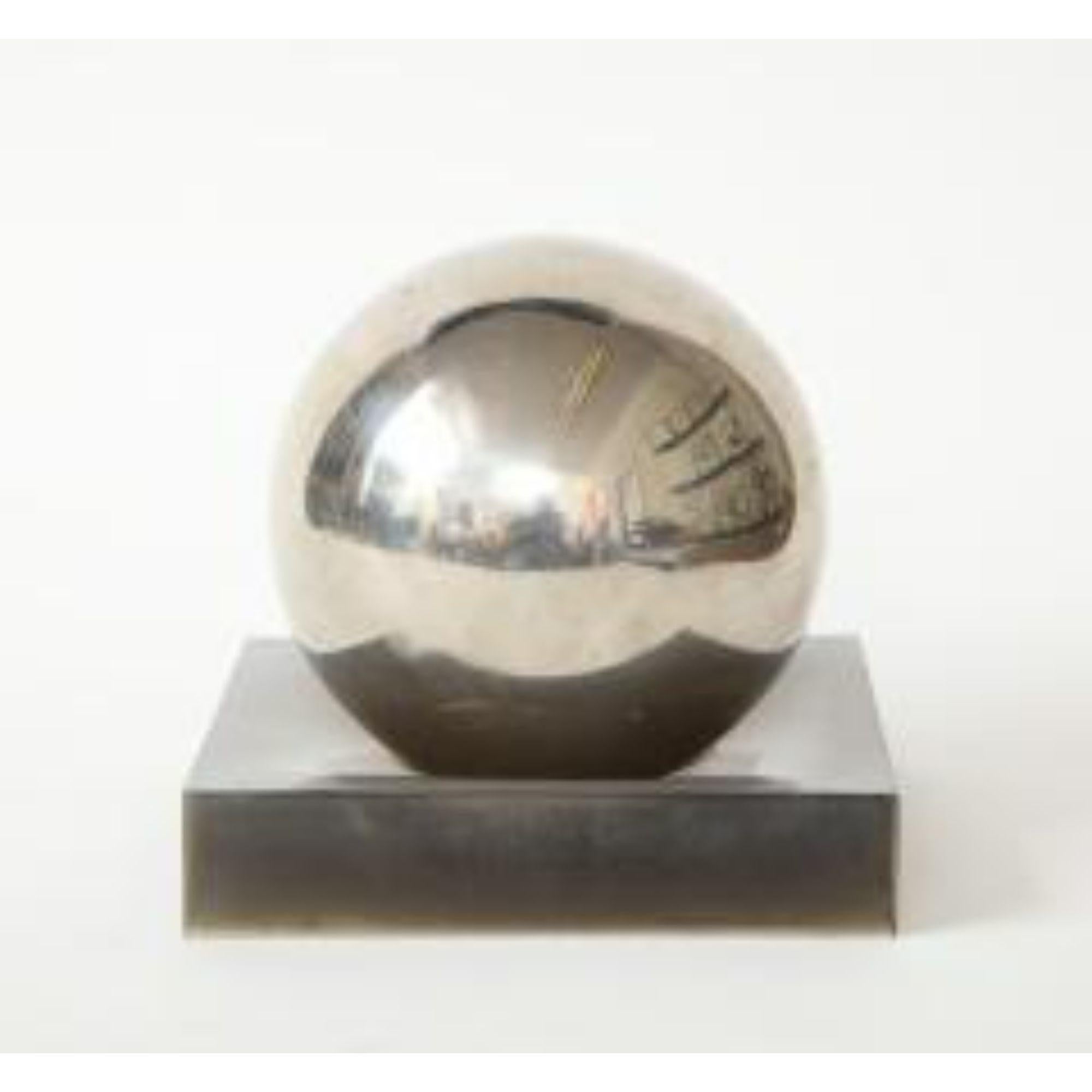 20th C. Grey and Chrome Small Sculpture, Silver Ball on Lucite Base In Good Condition For Sale In New York City, NY