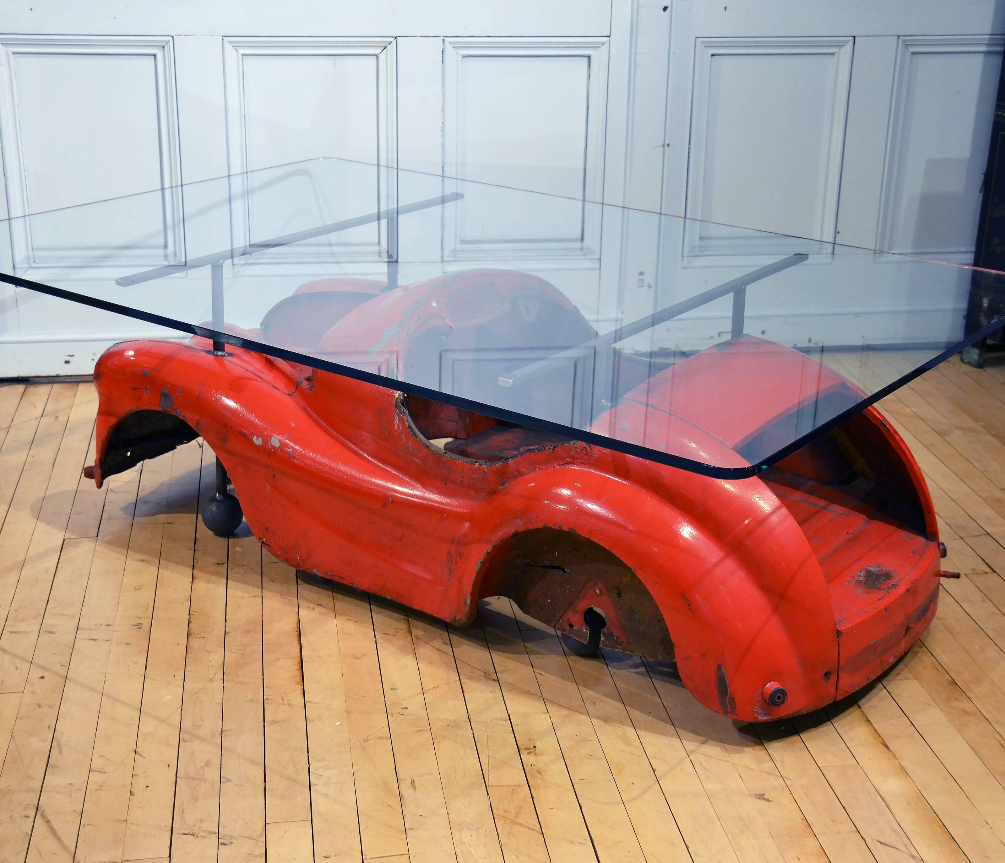 20th Century Industrial Coffee Table with Retro Toy Car Design In Good Condition In London, GB