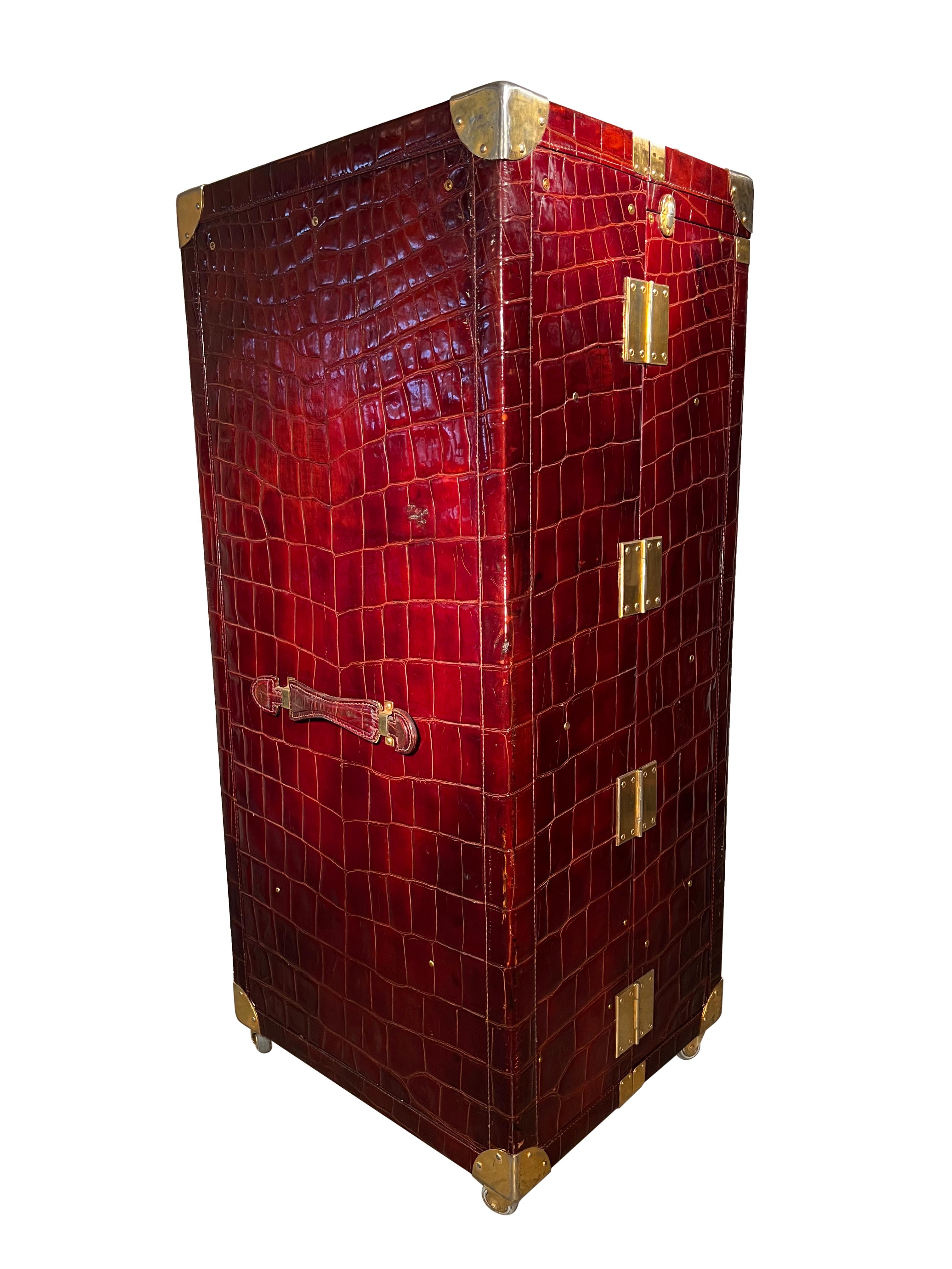 20th Century Large Exotic Embossed Leather Vertical Valet Wardrobe Trunk In Good Condition For Sale In Encinitas, CA
