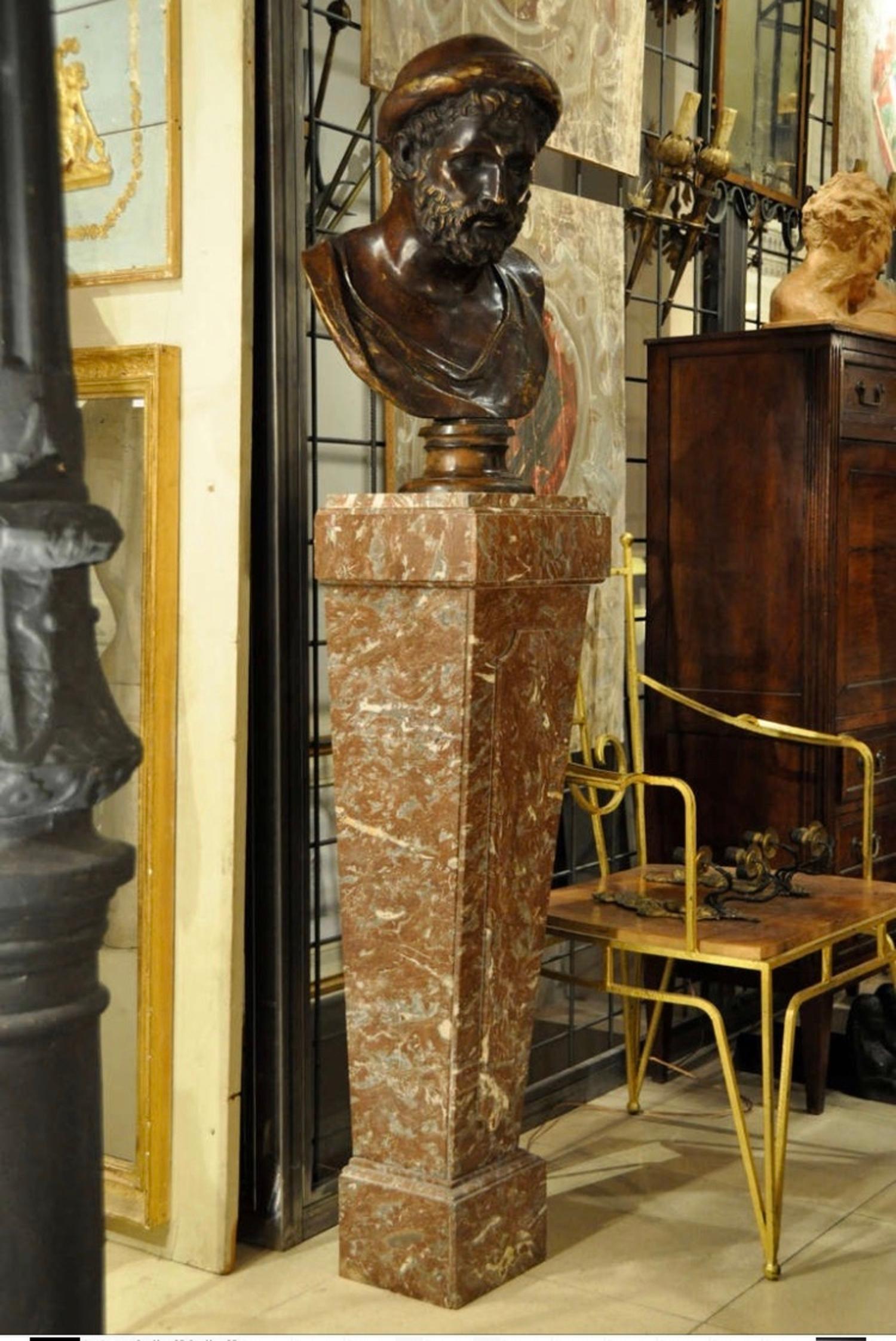 20th Century Marble Pedestal In Good Condition In Madrid, ES