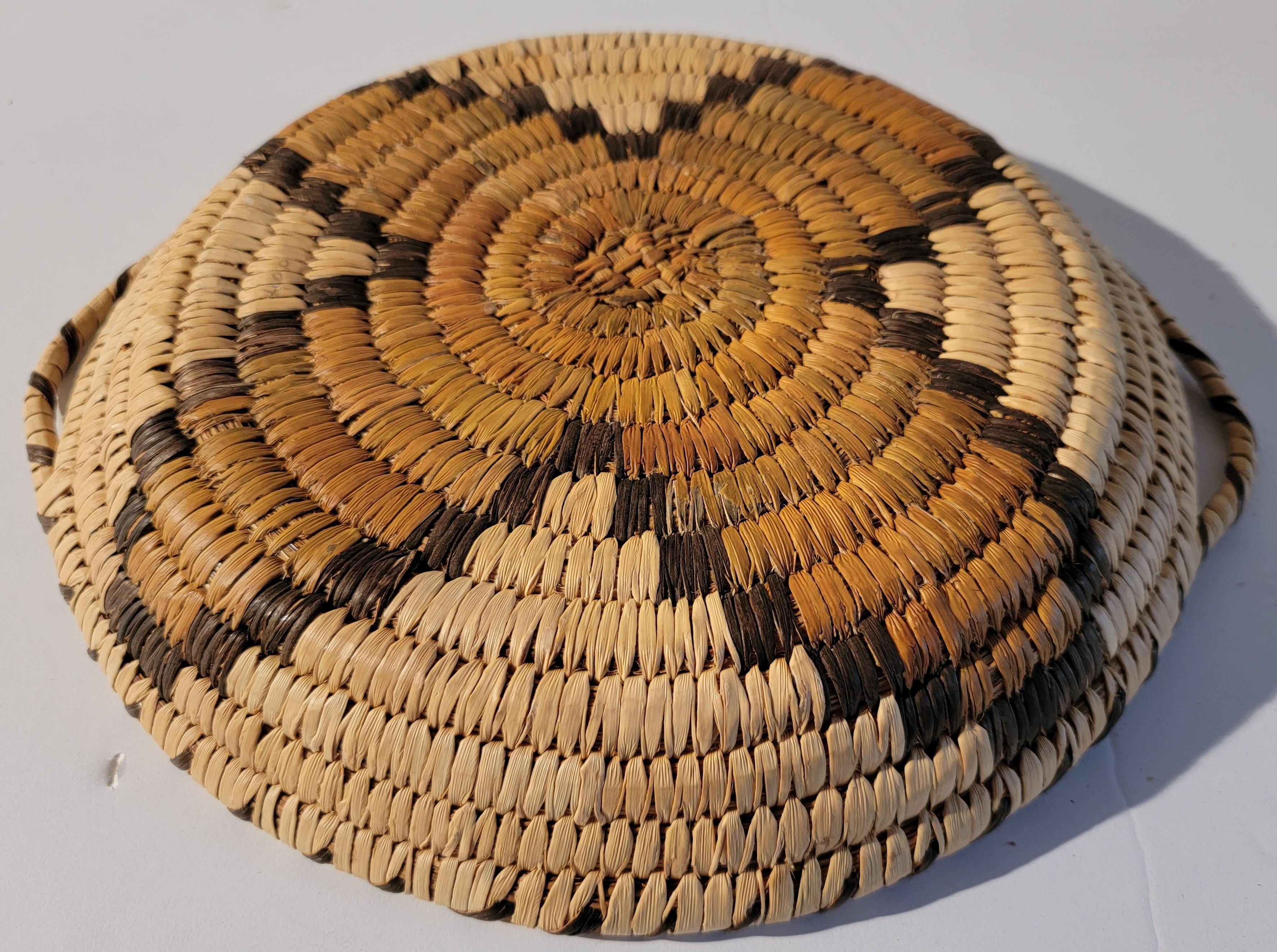 20th Century 20th C Medium Hand Woven Papago Indian Tray with Handles For Sale