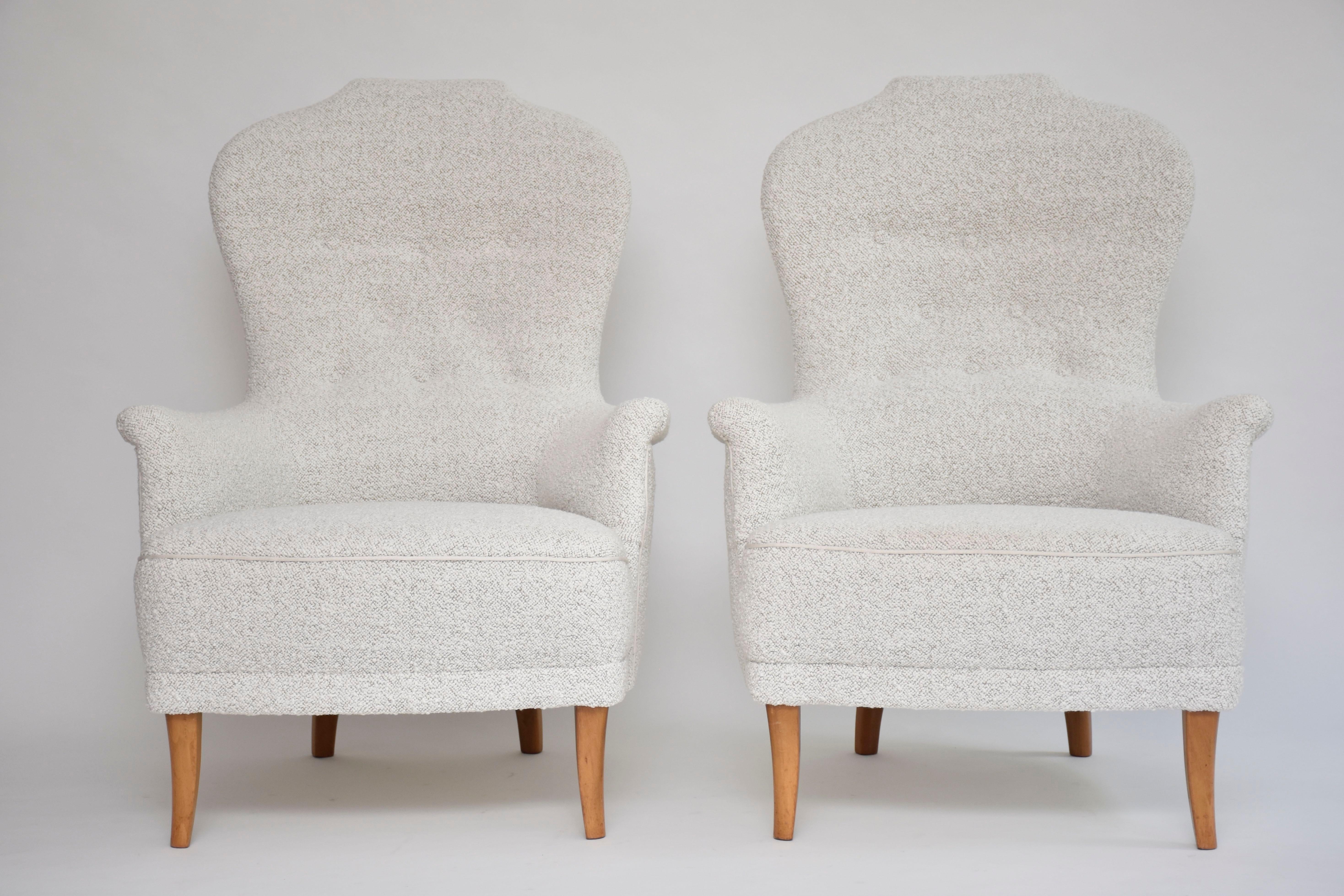 Suédois Paire de fauteuils Farmor en tissu Dedar de Carl Malmsten pour O.H.Sjögren, datant du 20e siècle. en vente