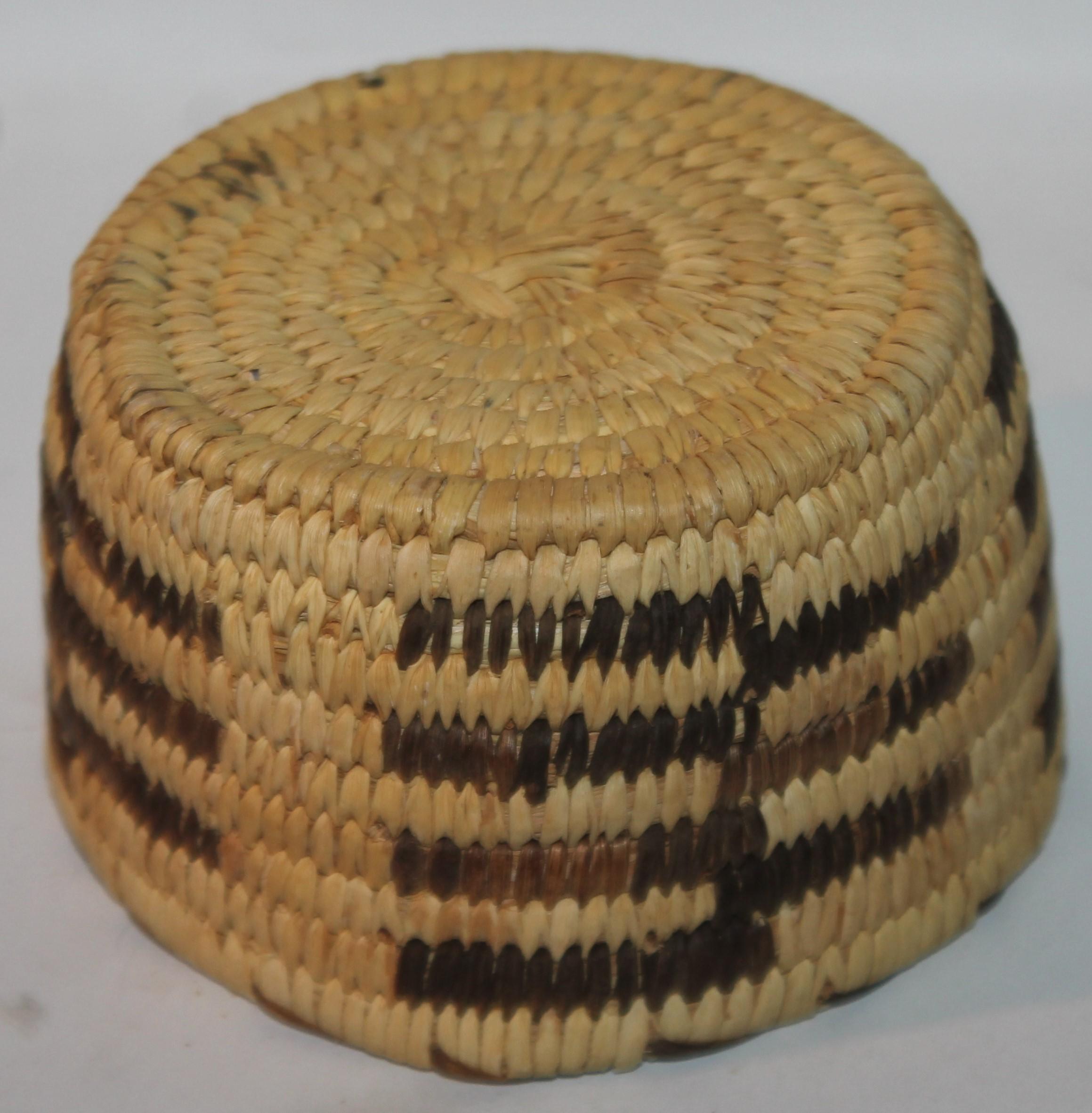 20th C Papago Indian Baskets Set of 3 For Sale 2