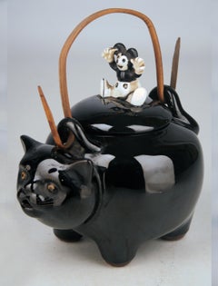 20th C./Shōwa Era Japanese Glazed Porcelain Teapot of Black Cat with Mouse Lid