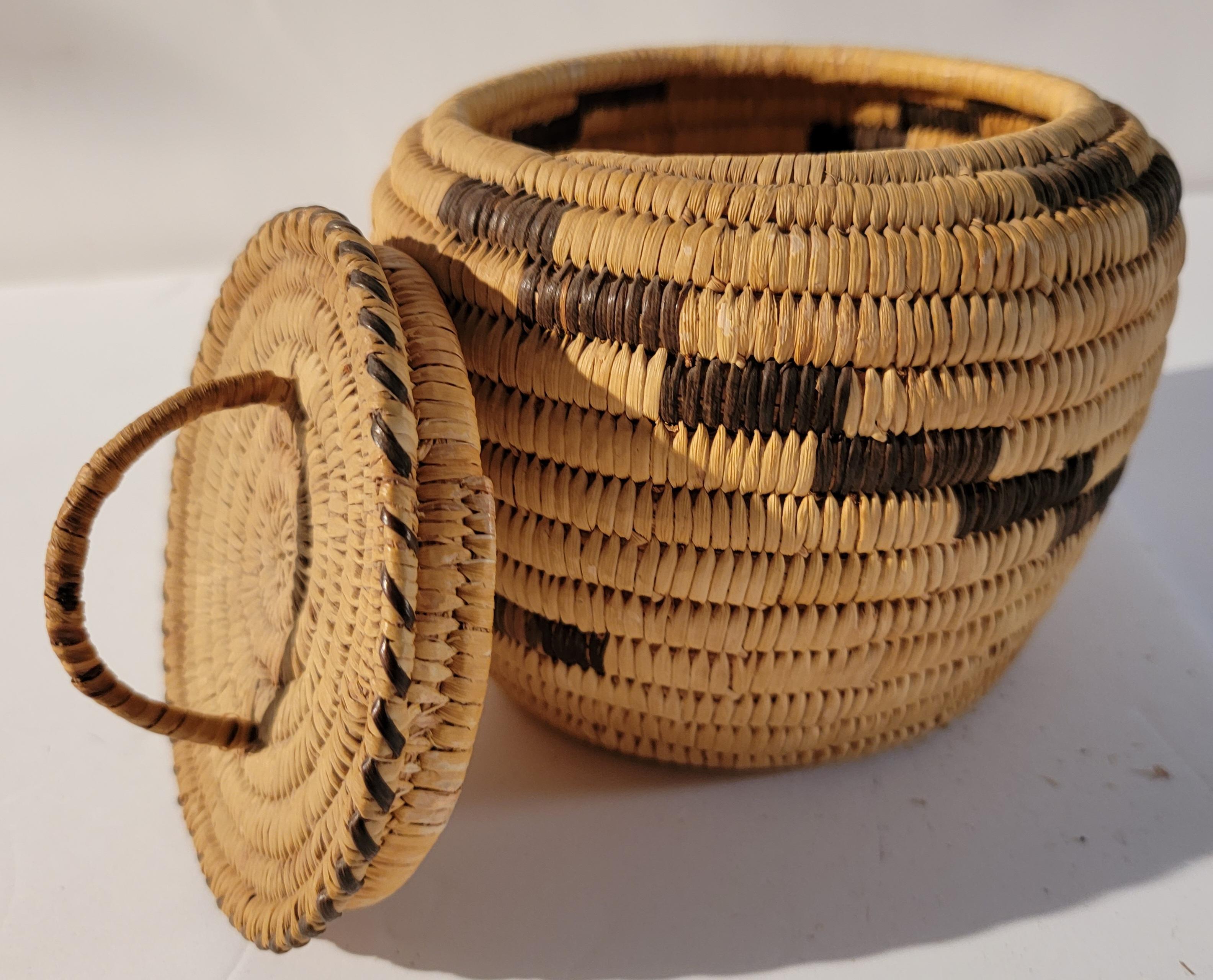 American 20th C Small Papago Lidded Basket with Handle For Sale