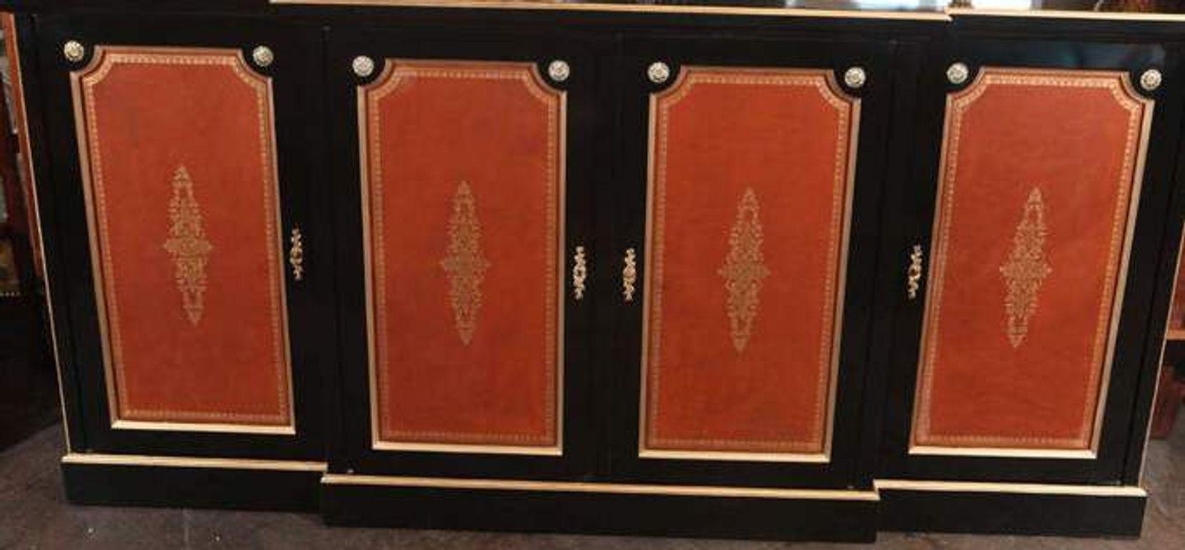 Credenza francese sofisticata del 20° secolo di M. I. M. in vendita 3