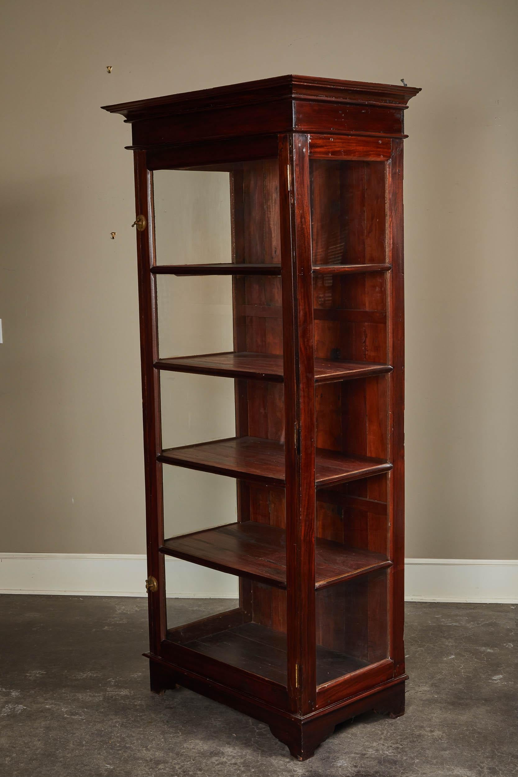 20th Century Sri Lankan Display Cabinet with Single Door 2