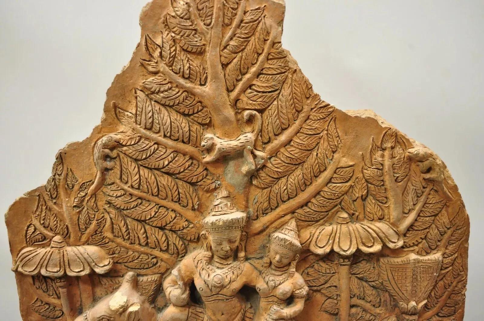 Cineserie Statua scultura in terracotta intagliata a mano del tempio buddista del 20° secolo A.I.C. in vendita