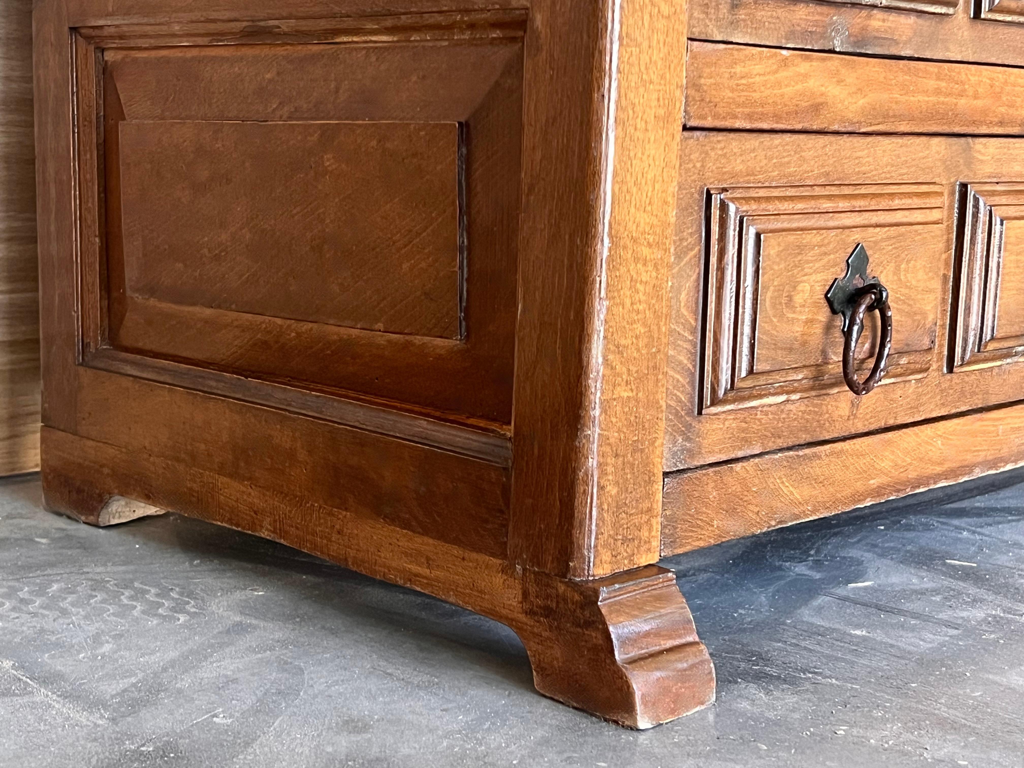 20th Catalan Spanish Baroque Carved Walnut Tuscan Chest of Drawers or Nightstand For Sale 4