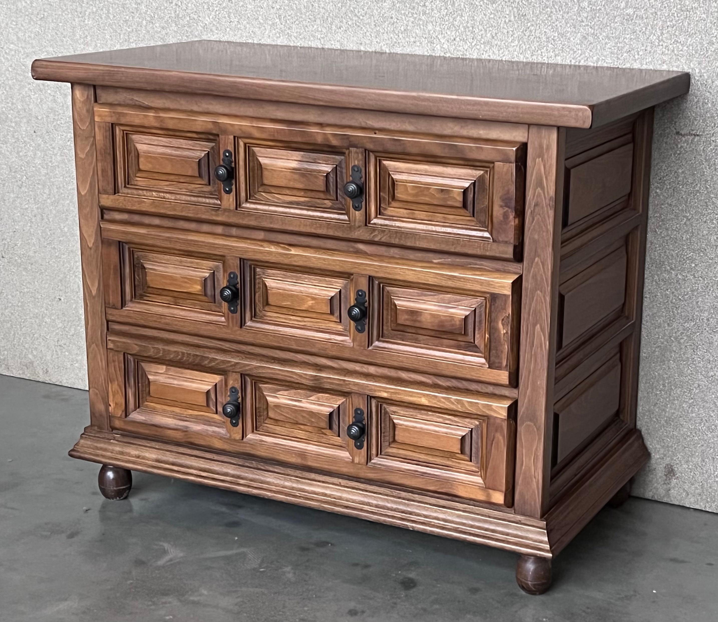 Spanish Colonial 20th Catalan Spanish Baroque Carved Walnut Tuscan Three Drawers Chest of Drawers