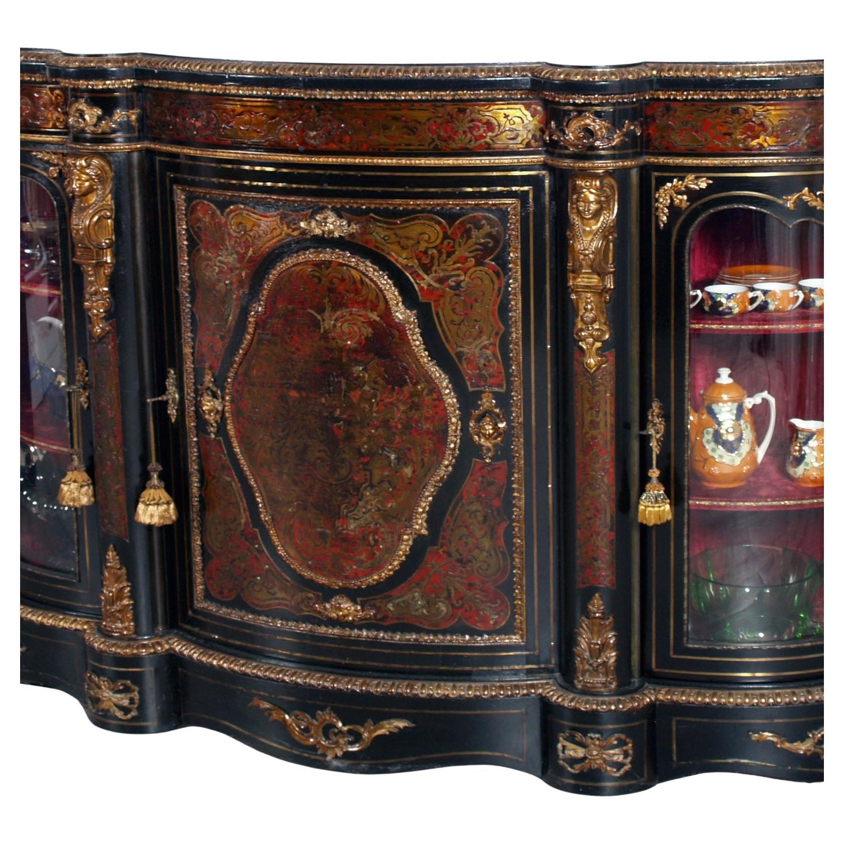 20th Cent French Boulle Style Sideboard with Brass Inlay and Gilt Bronze Mounts In condizioni buone in vendita a Vigonza, Padua