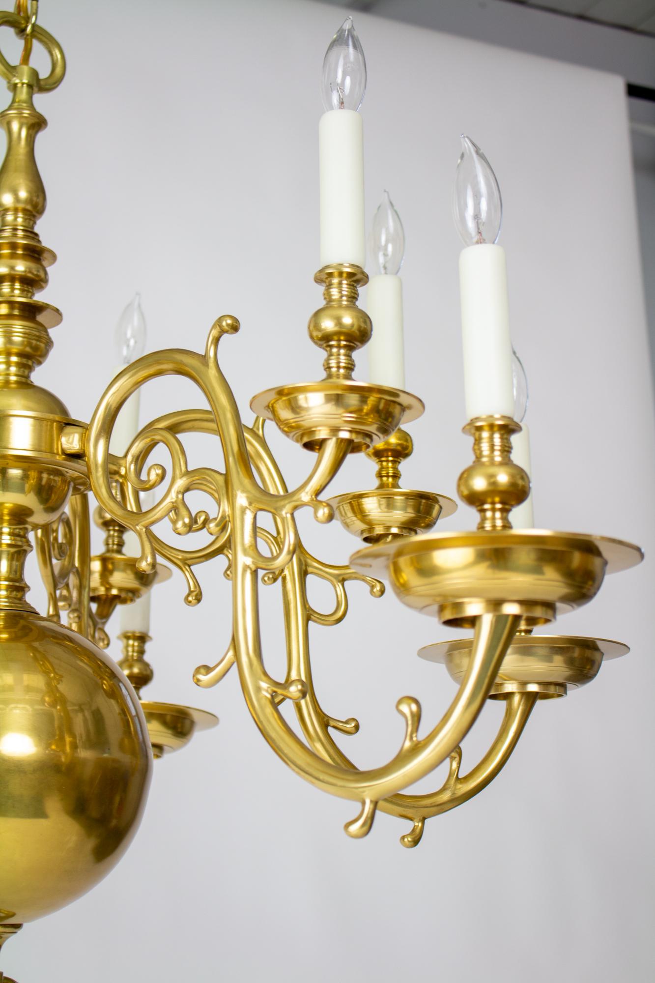 20th Century 12 Arm Dutch Colonial Brass Chandelier For Sale 1