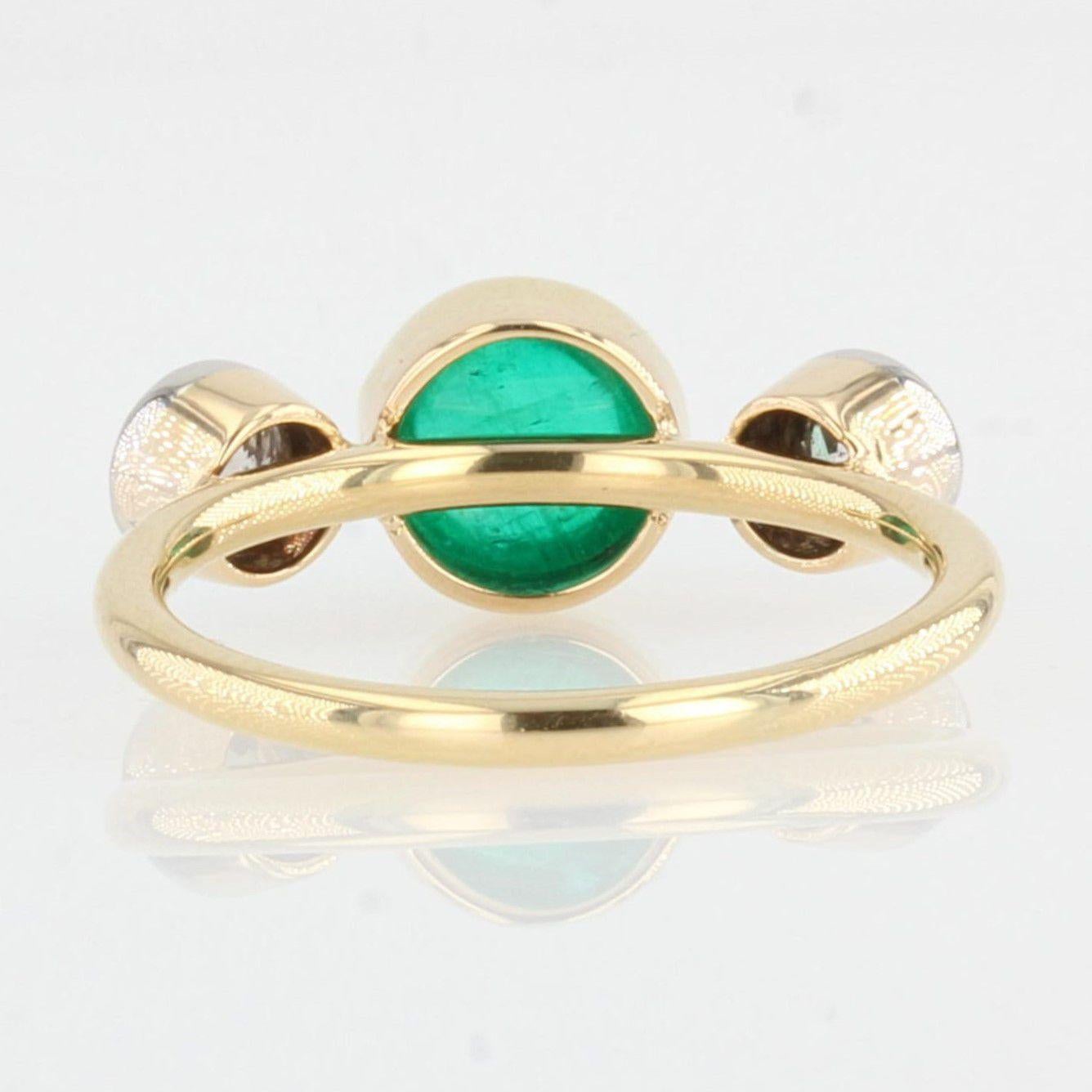 20th Century 1, 40 Carat Emerald Diamonds 18 Karat Yellow Gold Ring For Sale 3