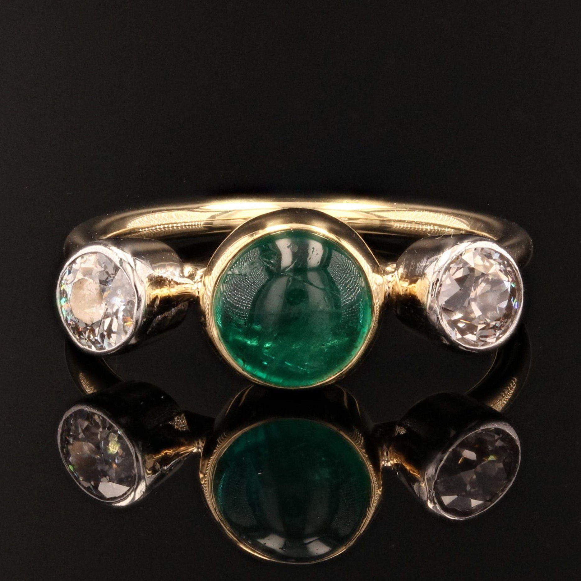 Cabochon 20th Century 1, 40 Carat Emerald Diamonds 18 Karat Yellow Gold Ring For Sale