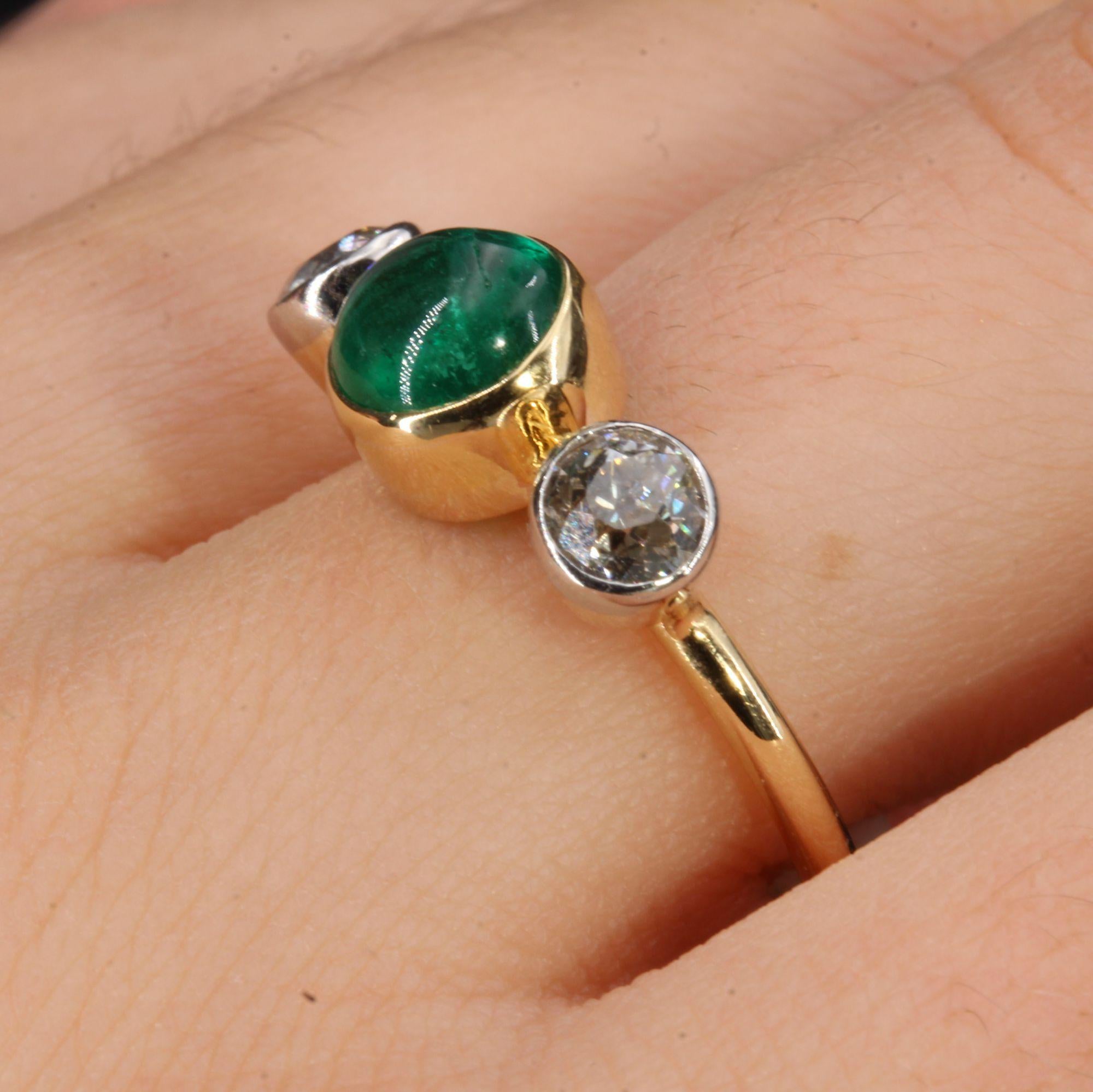 20th Century 1, 40 Carat Emerald Diamonds 18 Karat Yellow Gold Ring For Sale 1