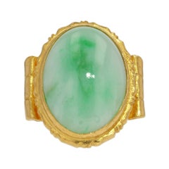 20th Century 15 Carat Jade Jadeite 18 Karat Yellow Gold Ring