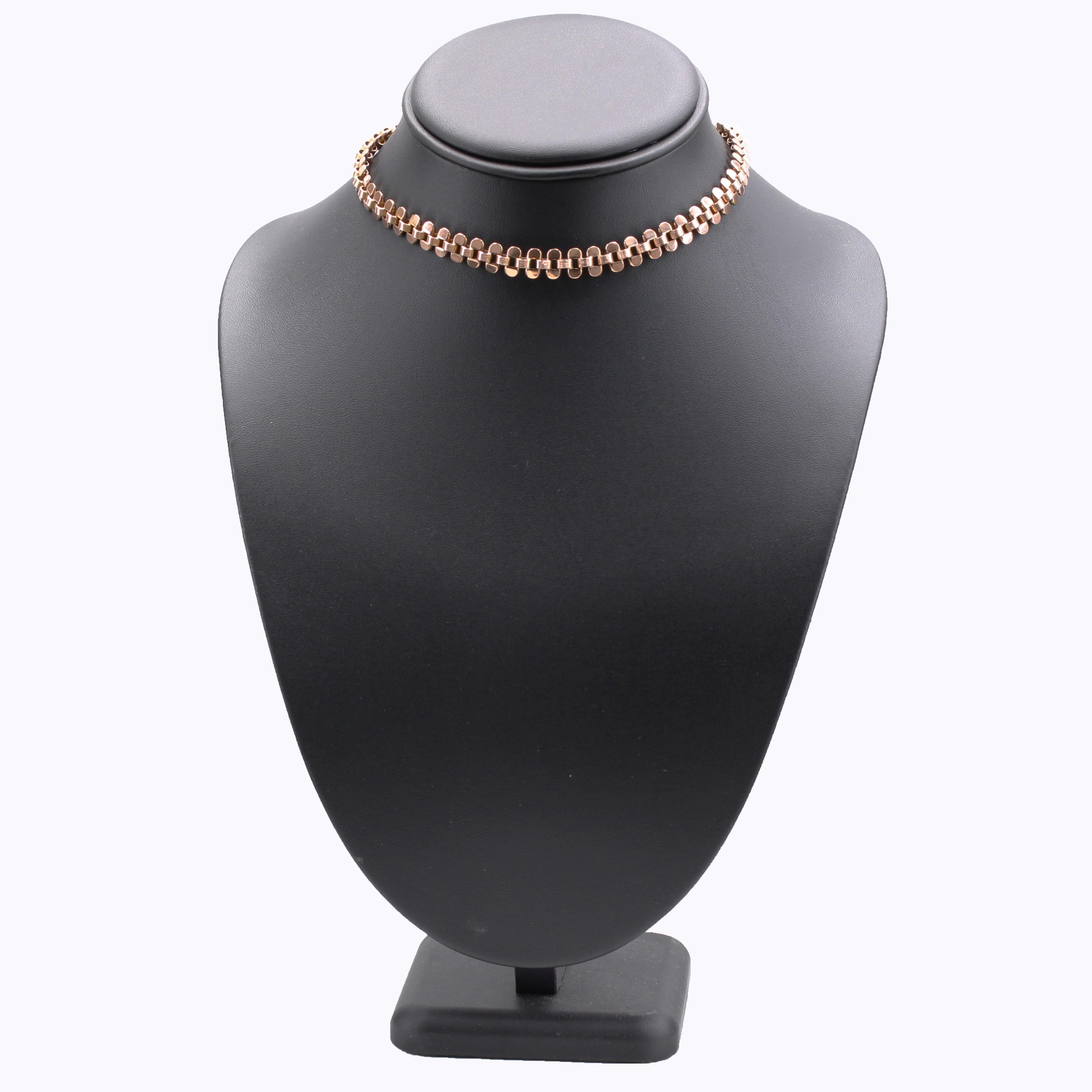 20th Century 18 Karat Rose Gold Choker Chain Necklace For Sale 2